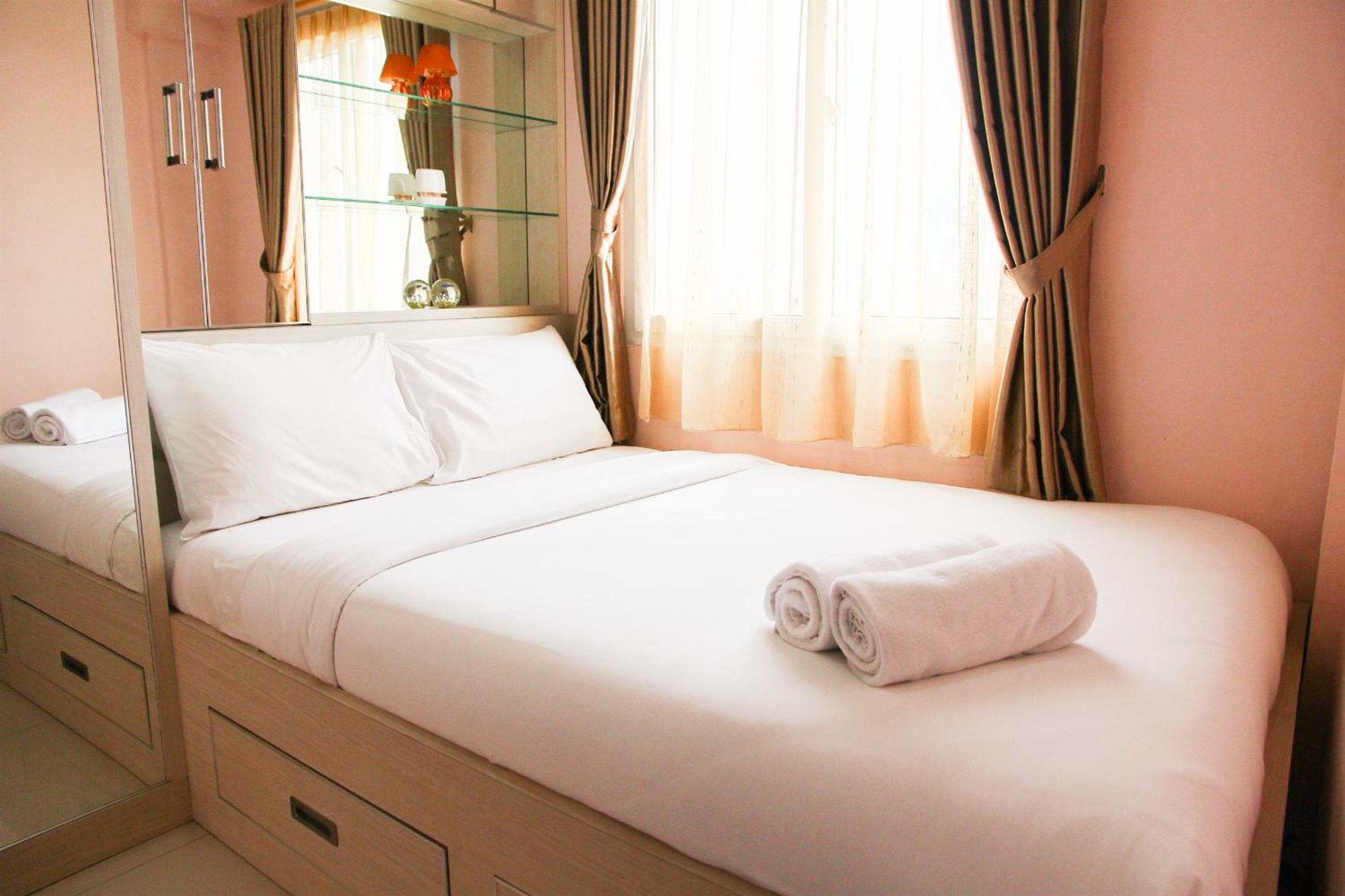 Best Price 2BR Mutiara Bekasi Apartment By Travelio, เบคาซี - 9