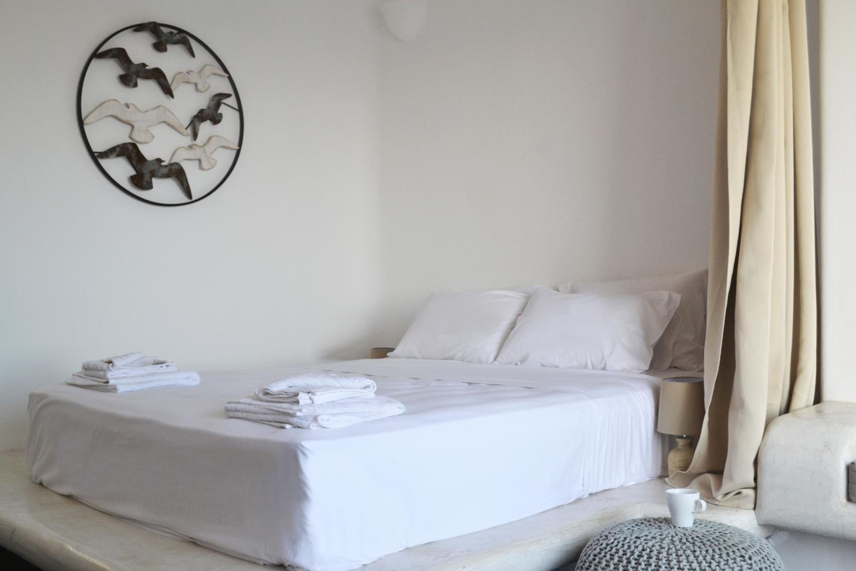 Golden Beach Resort Anafi - Property Image 1