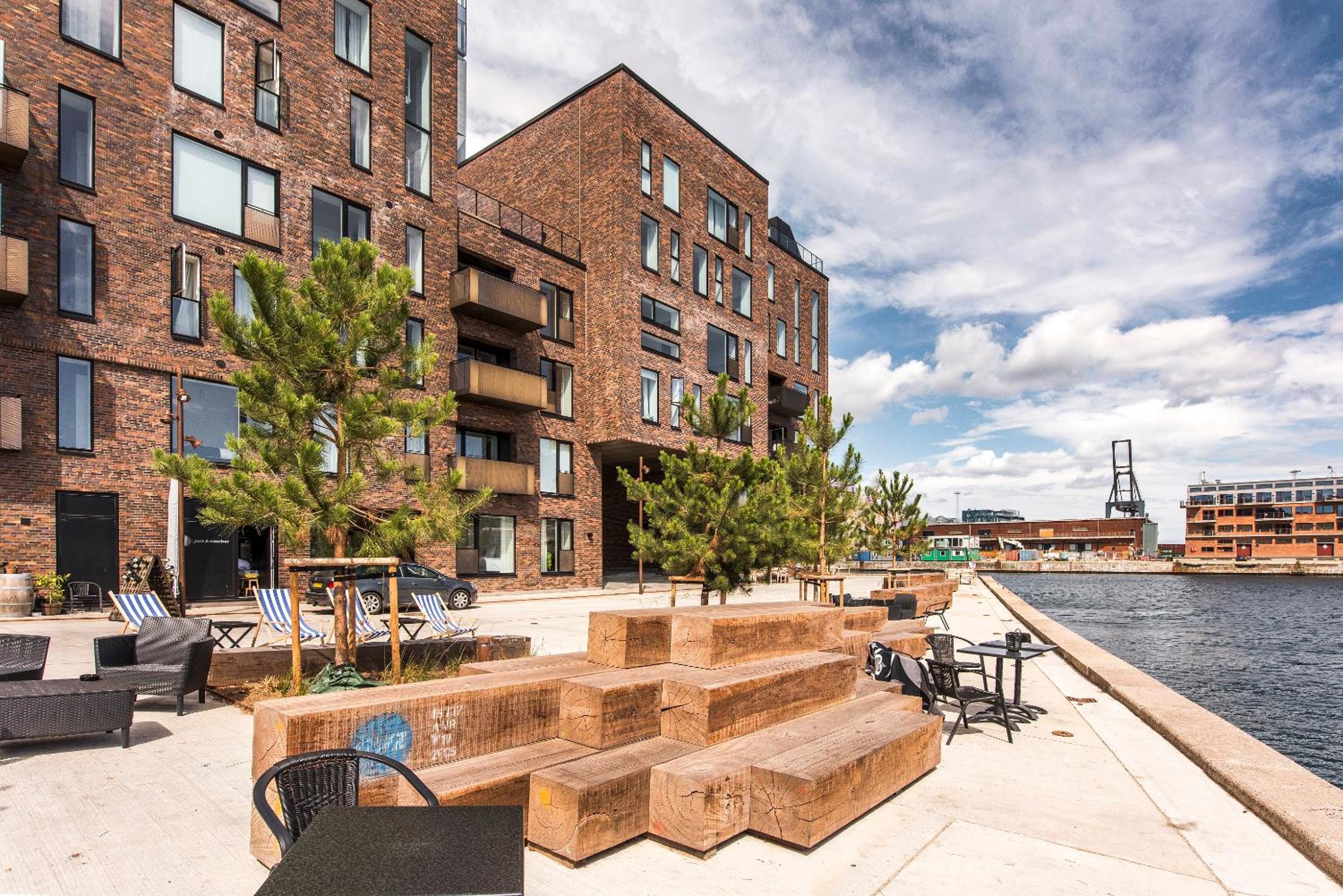 STAY Seaport