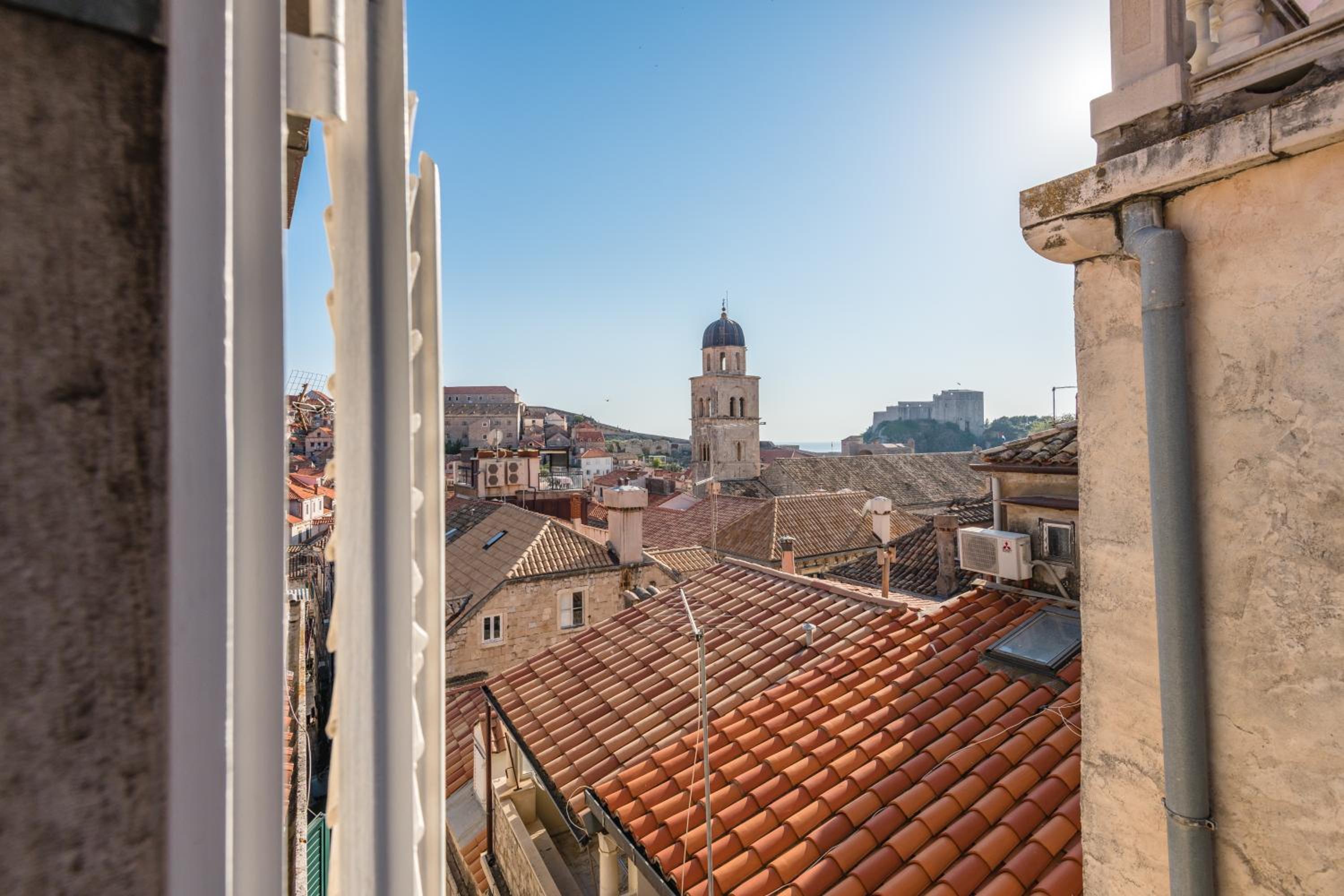 Old Town Duodecim