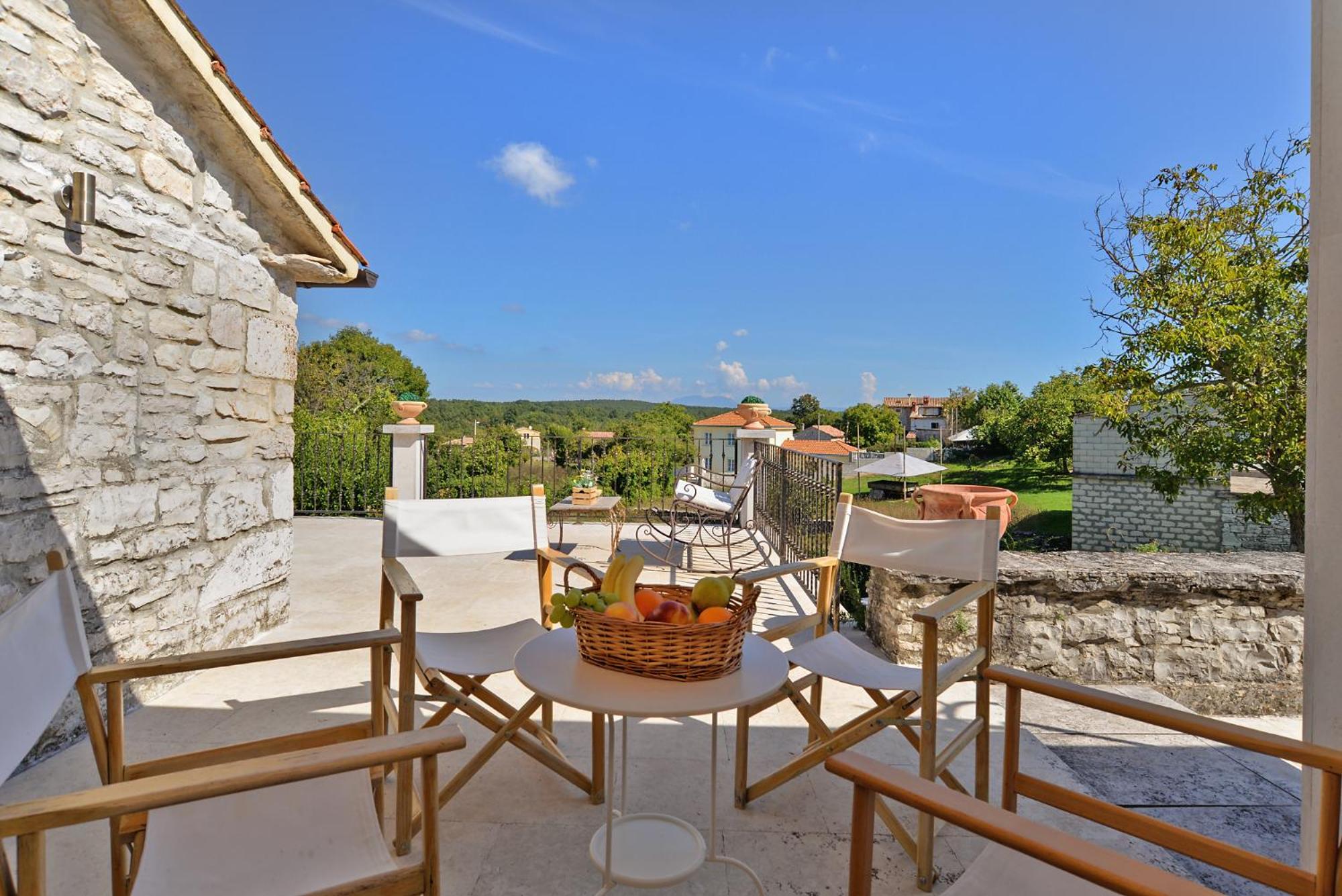 House Marko 1240 view 4