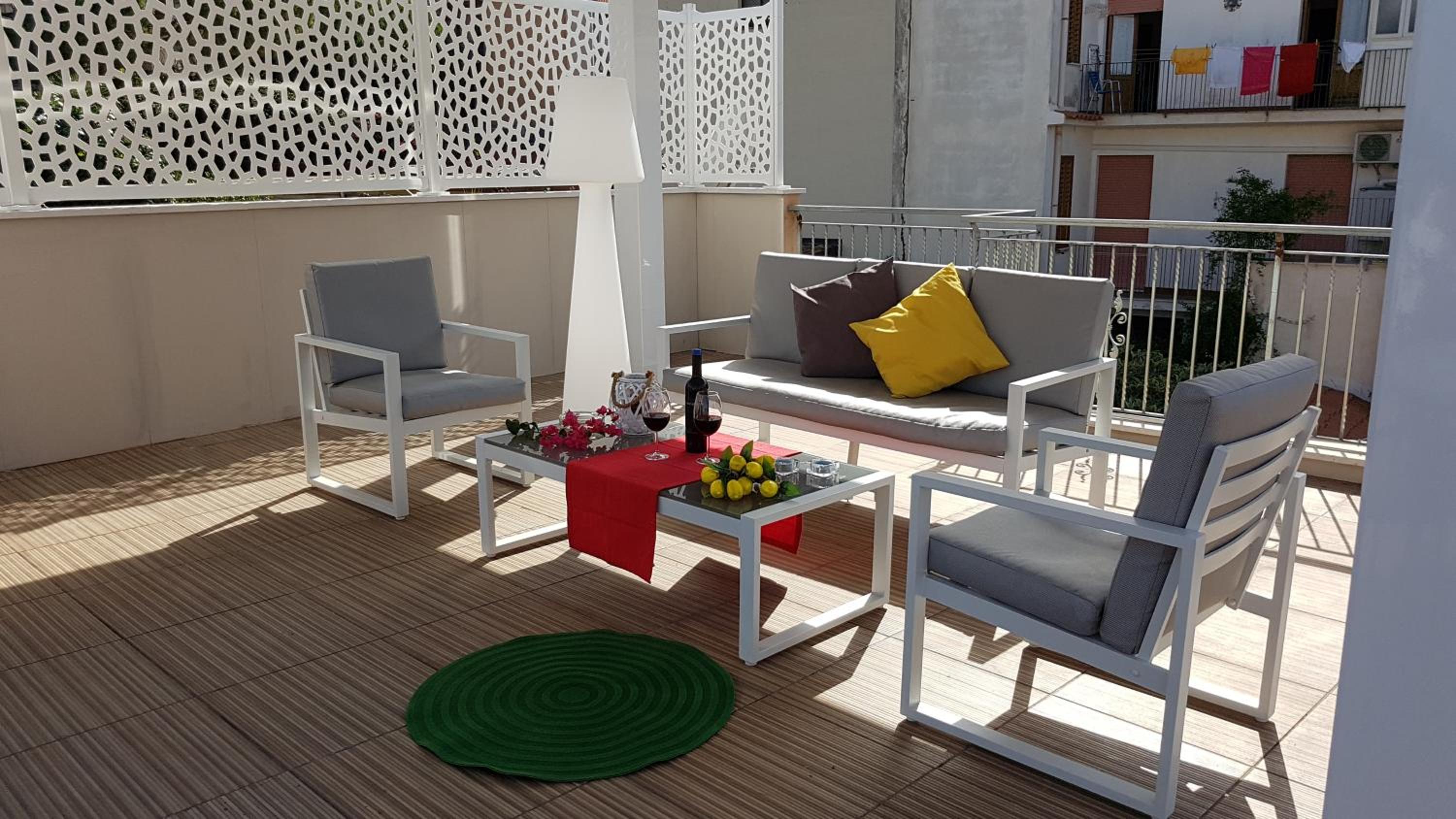 I Due Grifoni Studio Flat view 4