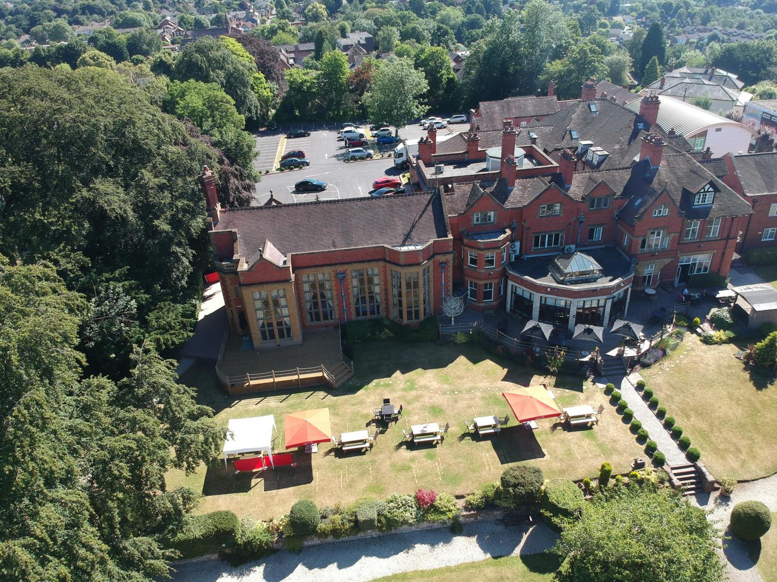 Wolverhampton Vacations - The Mount Country Manor Hotel  Golf Wolverhampton - Property Image 1