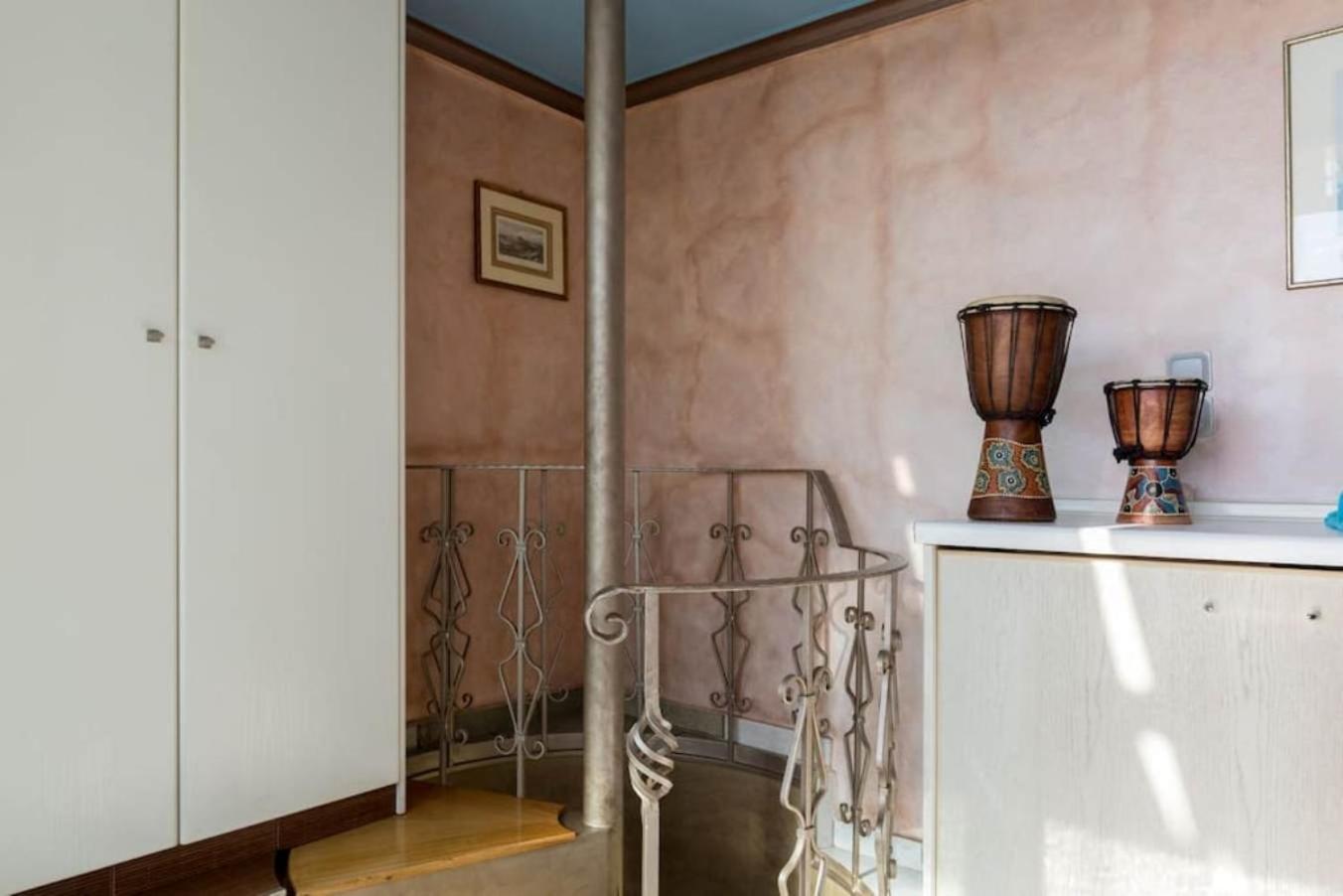 165 sm 4BR Penthouse Maisonette Apartment