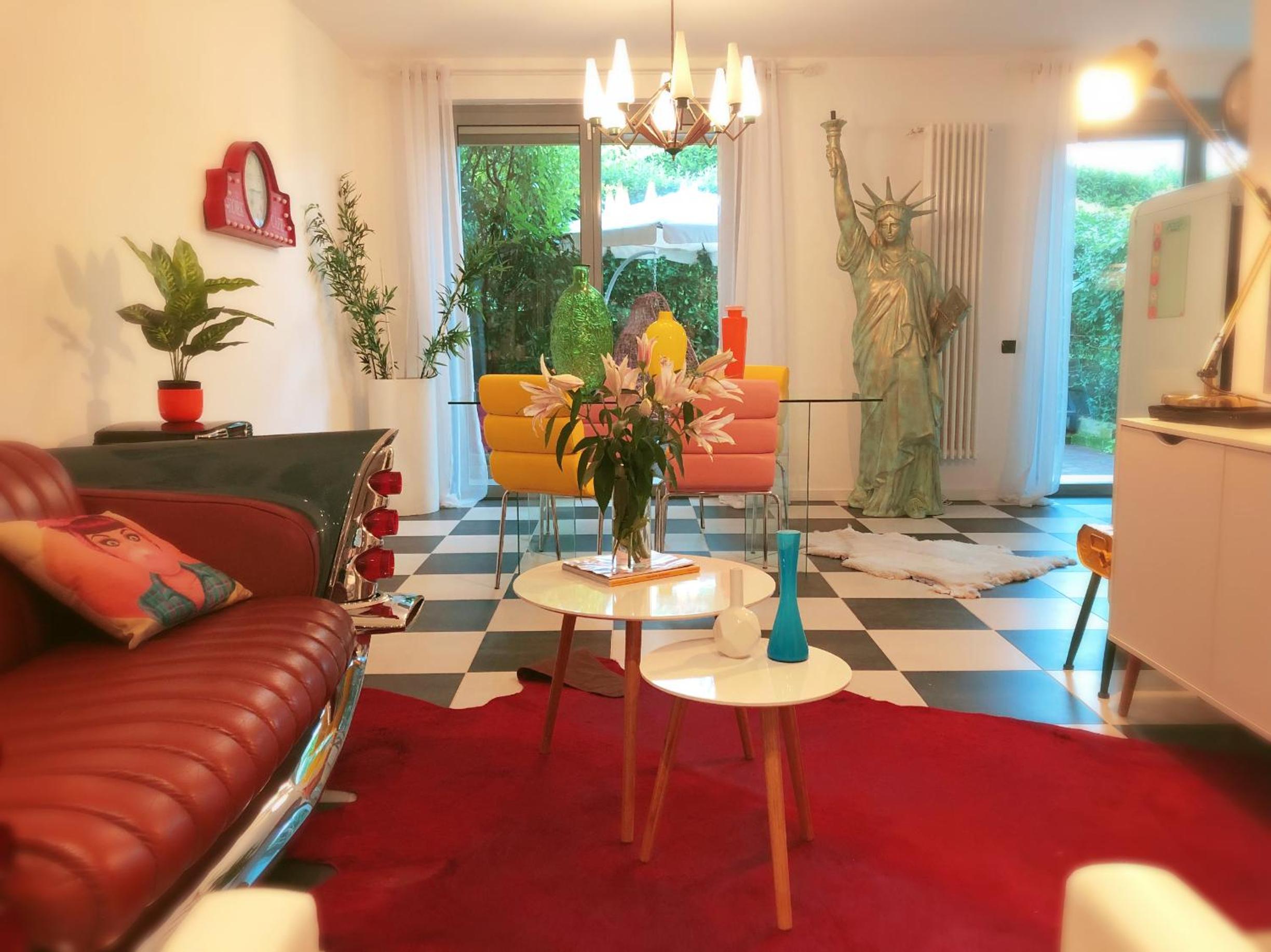 lounge