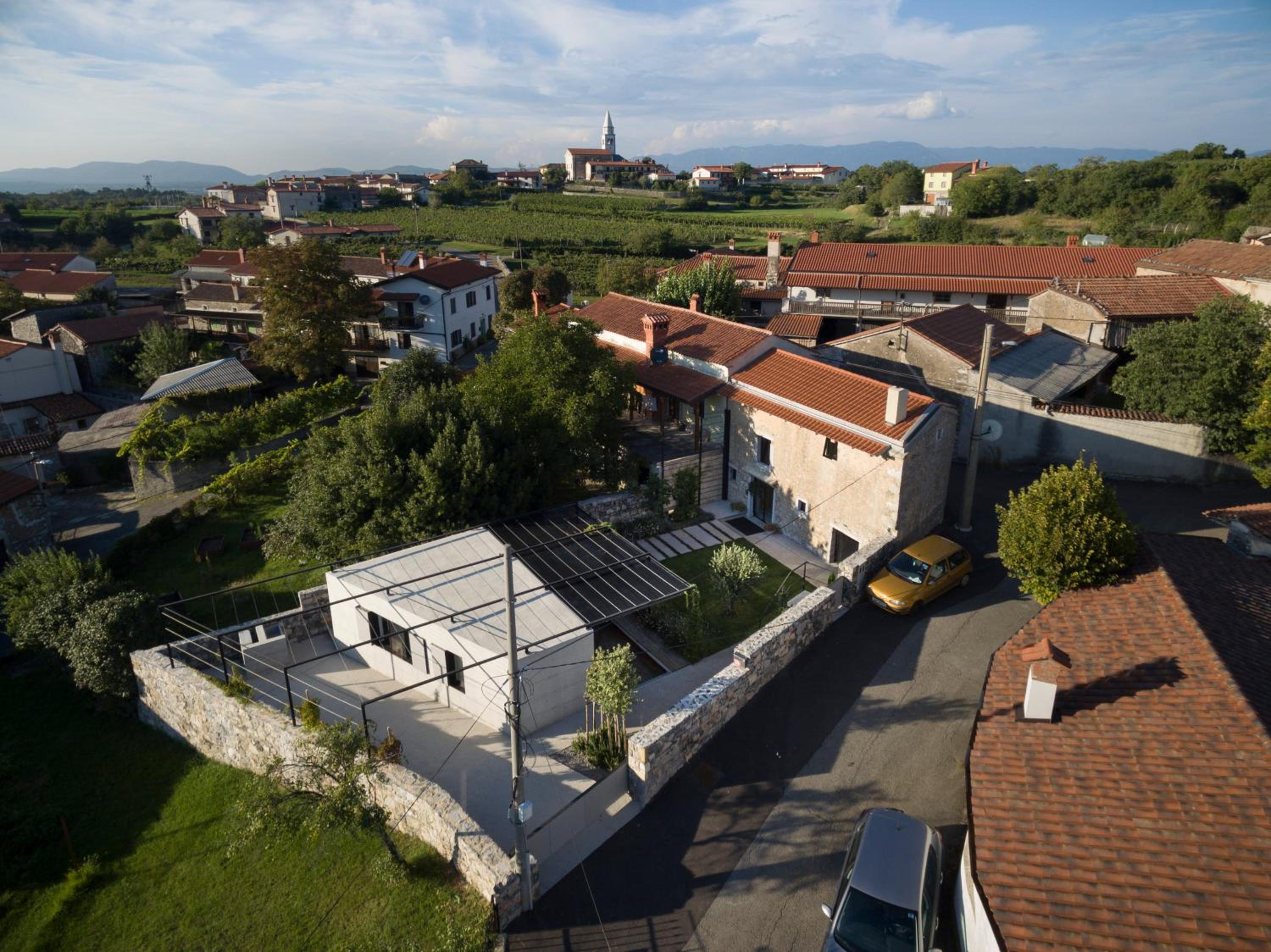 Kambra view 5