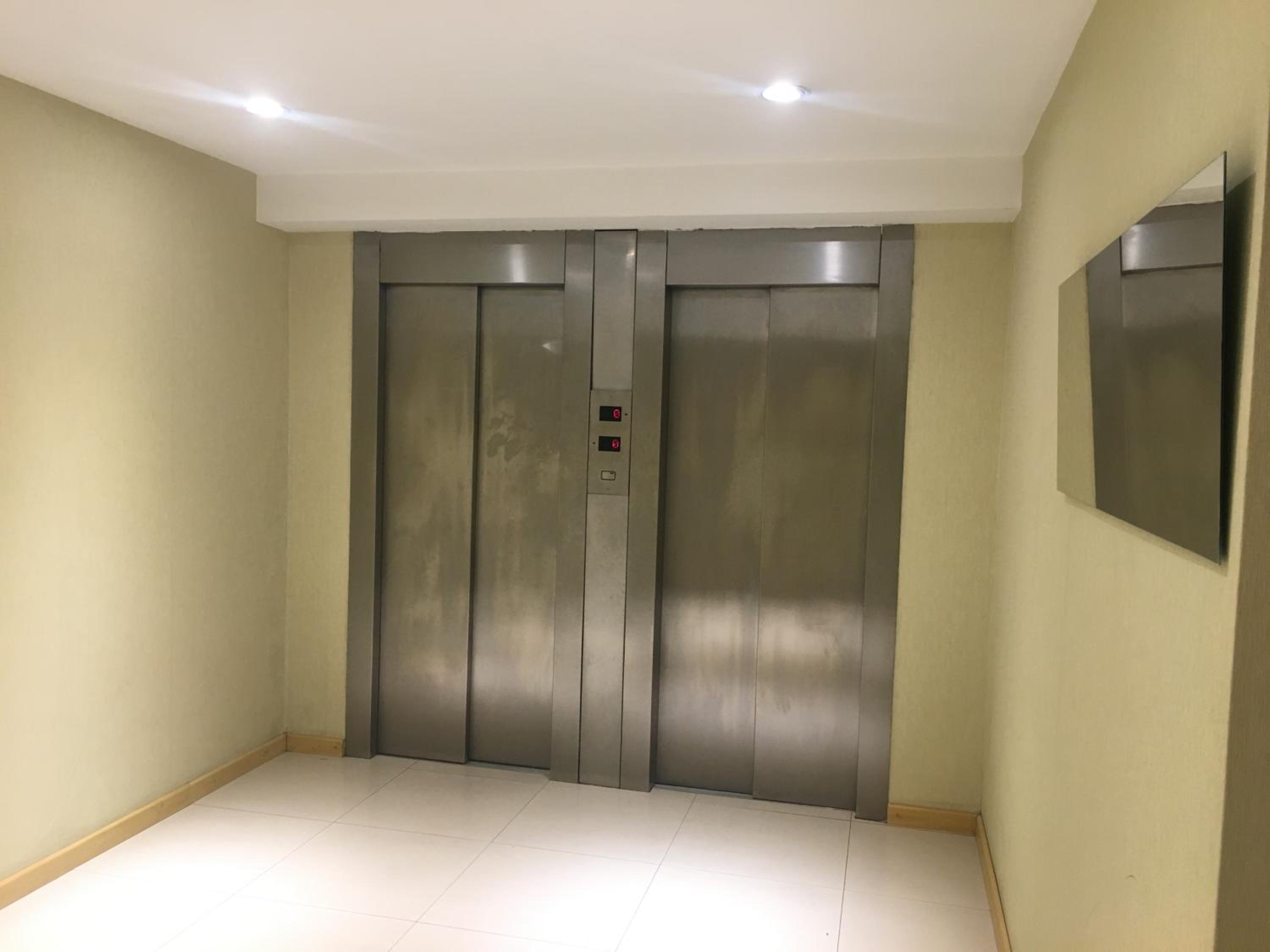 Boulogne Design Suites