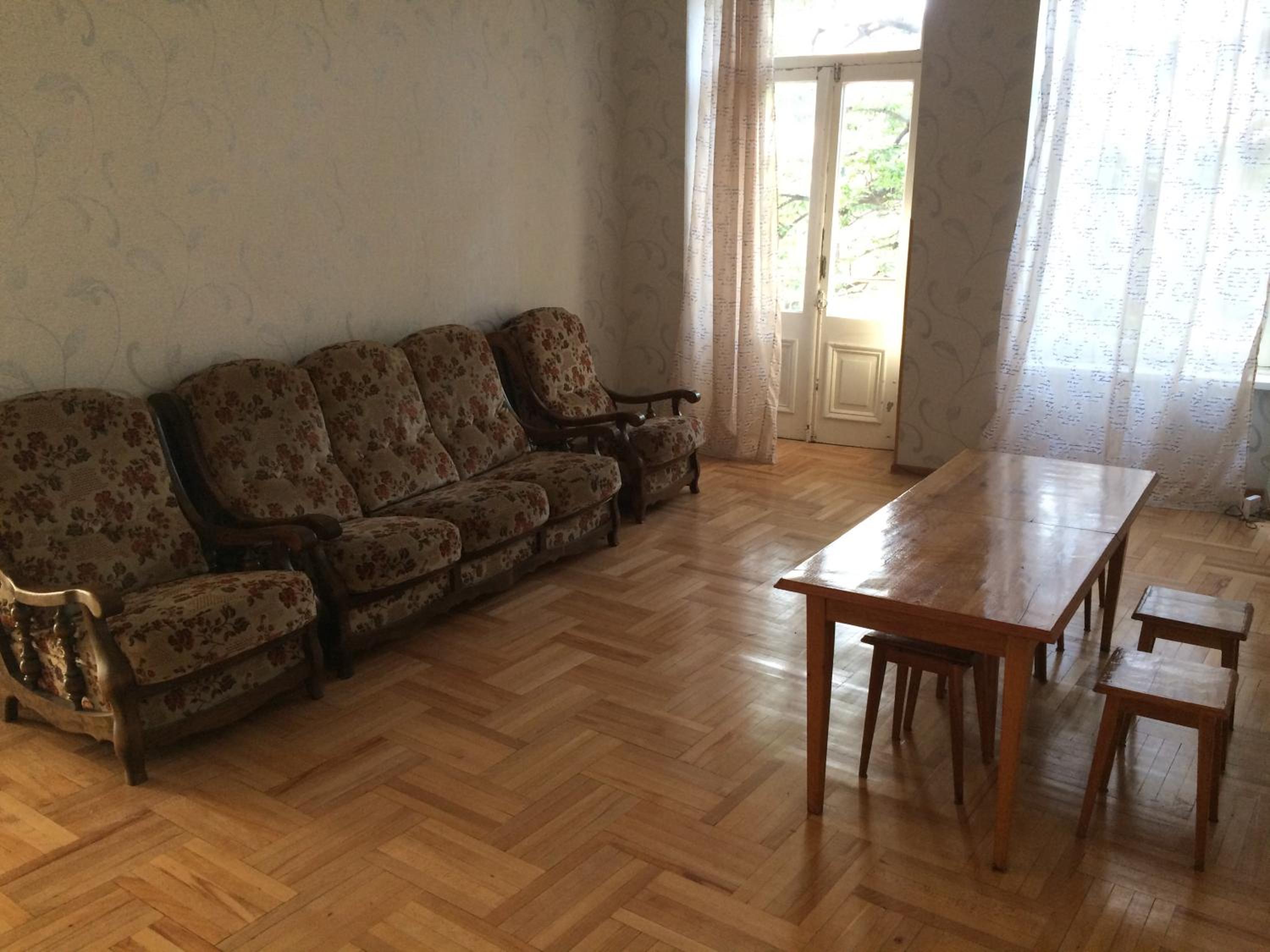Apartment EKAKO