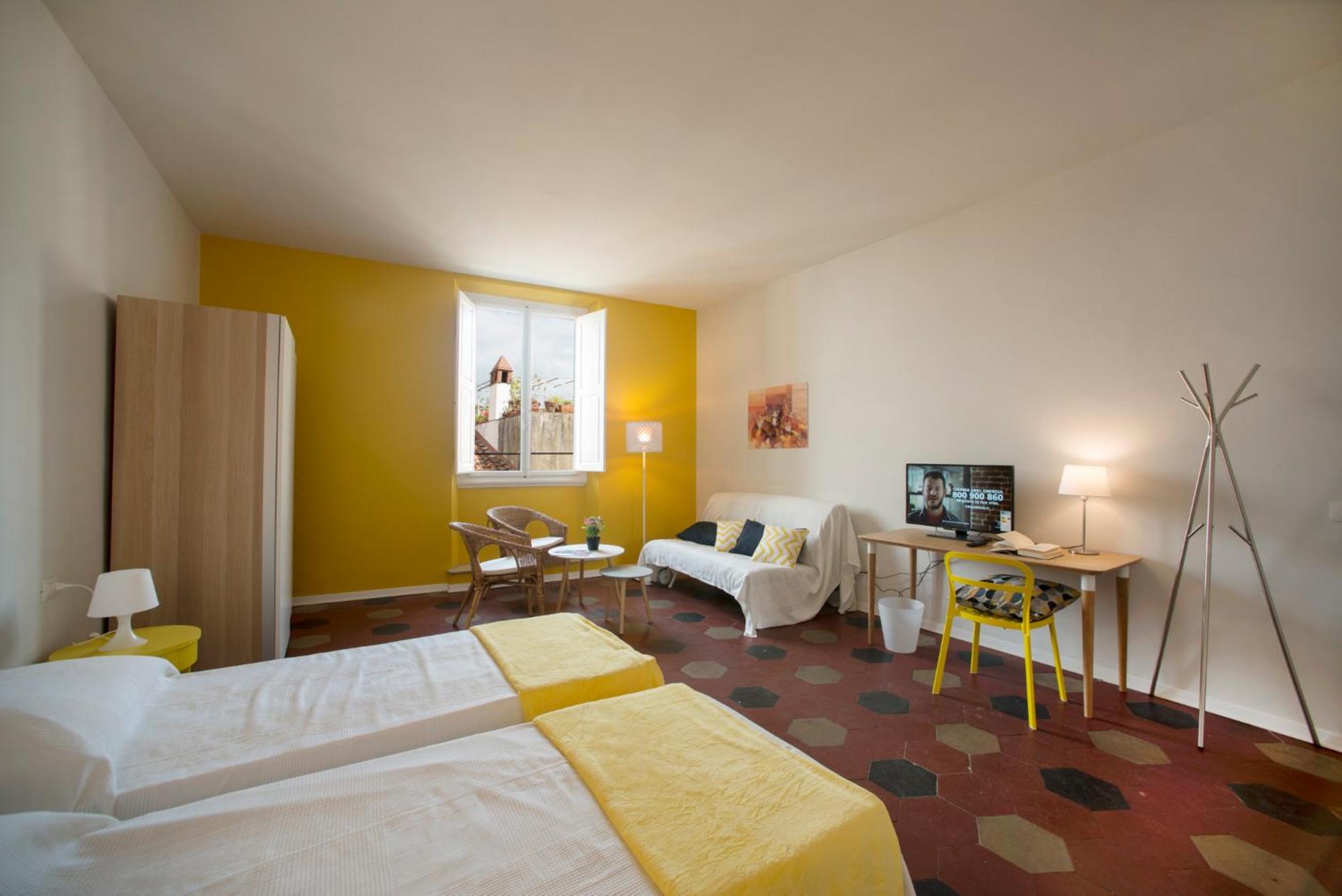 hotel room