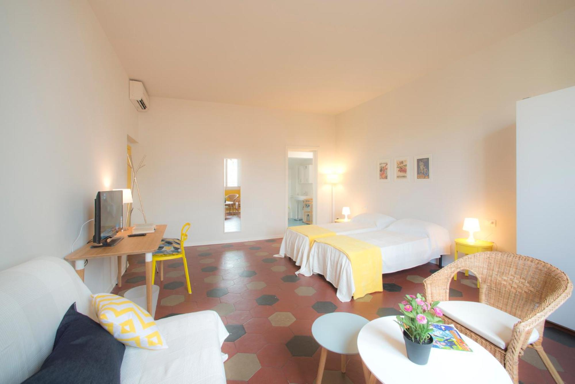 hotel room