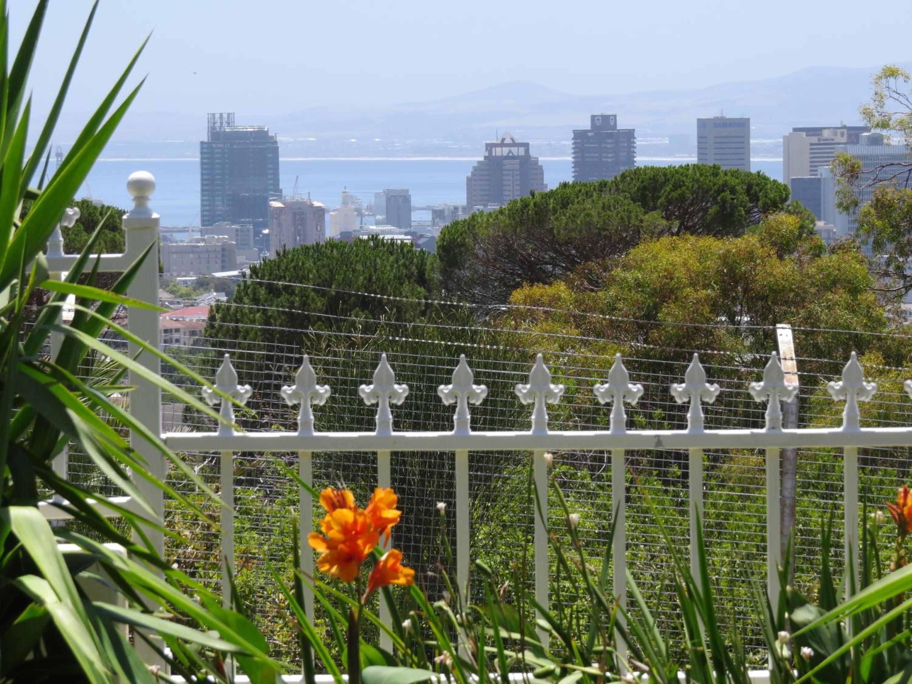 Garden apartment Bay View view 5