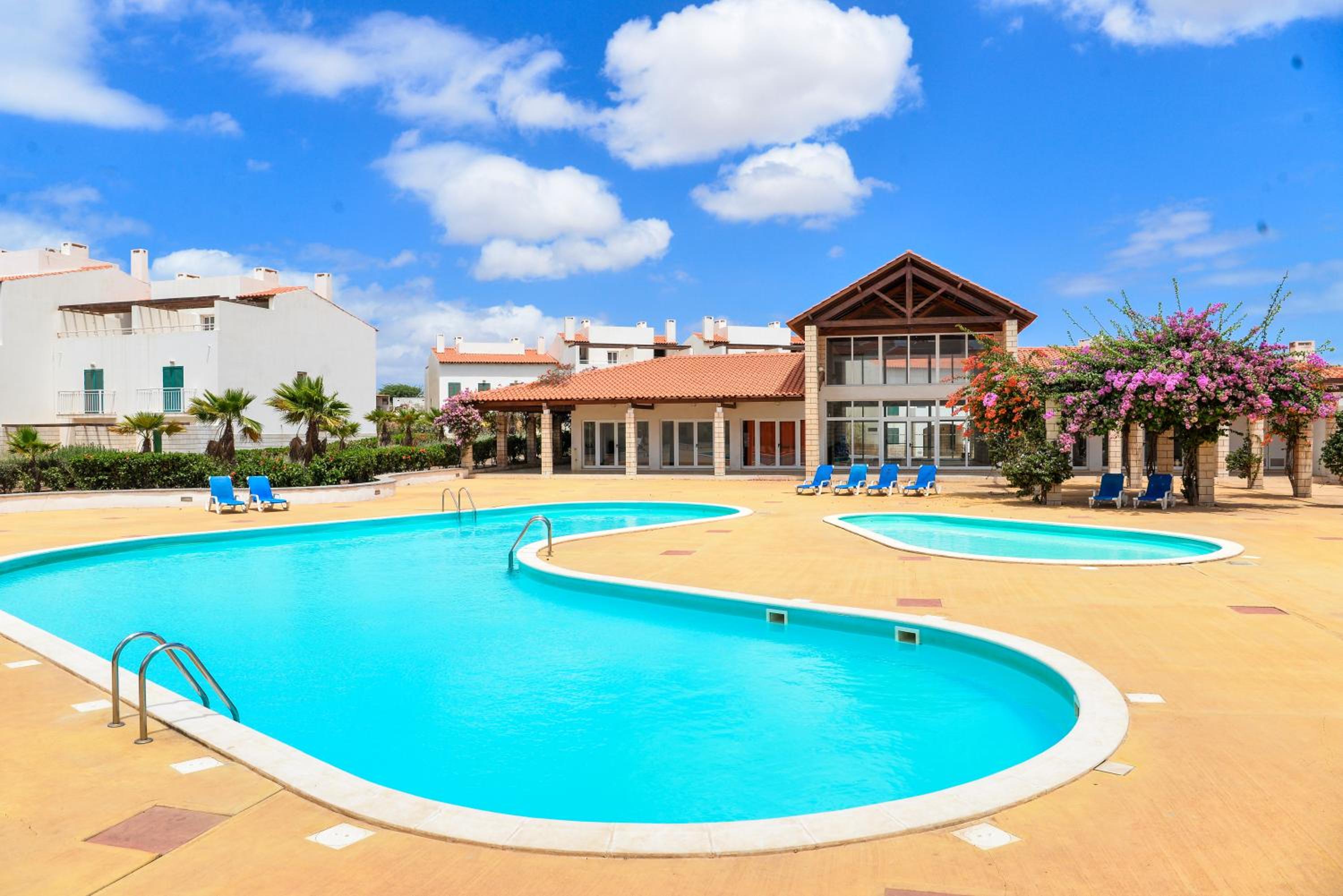 Hotel Guesthouse Le Châtelain - Image 1