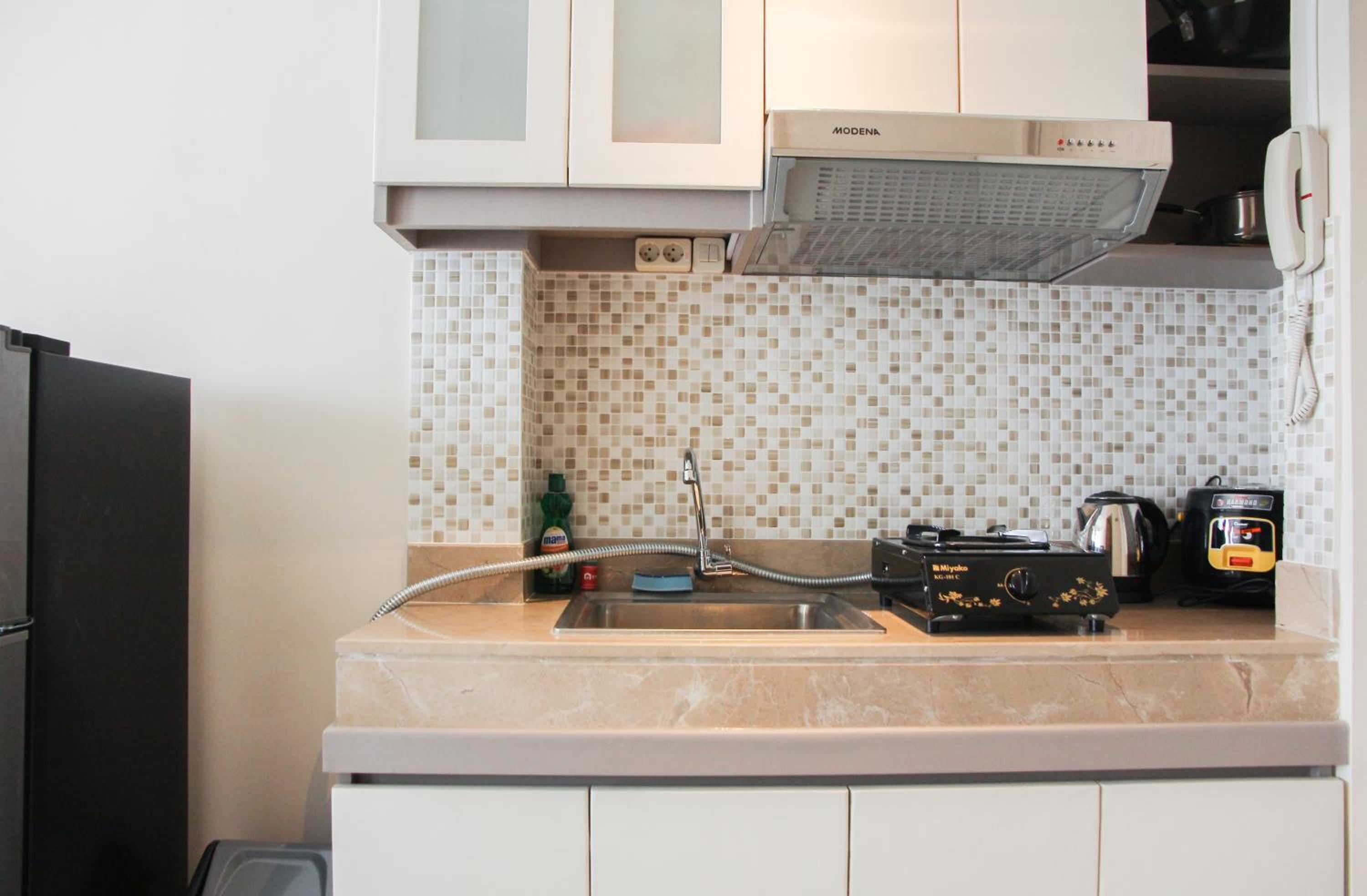 Cozy Studio Apartment at Elpis Residence By Travelio, Yakarta - 10