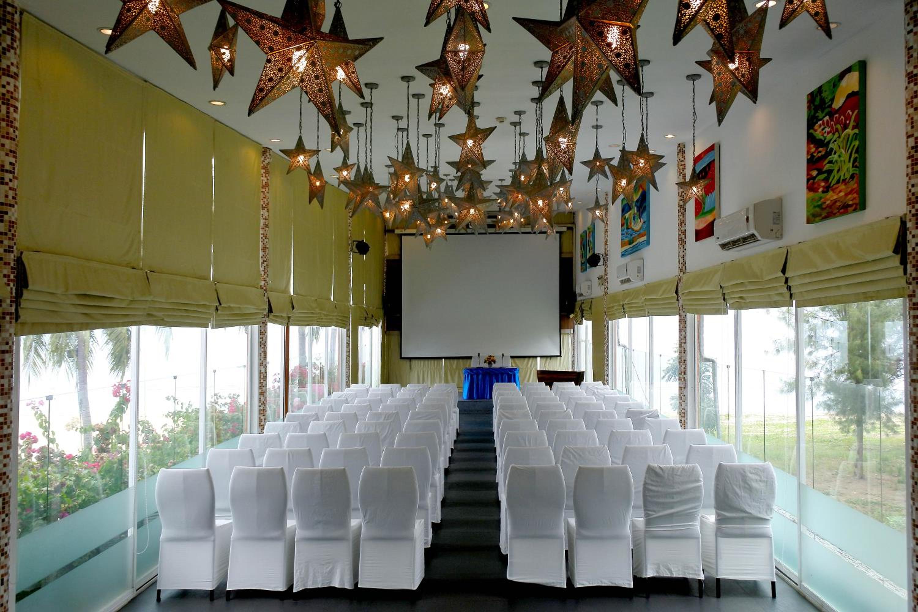 meeting & event spaces