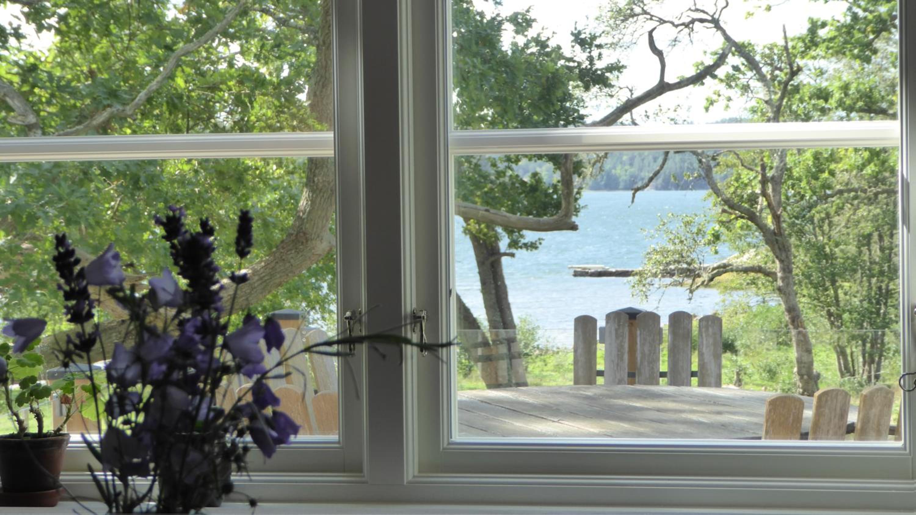 Cottage - Majviken view 3