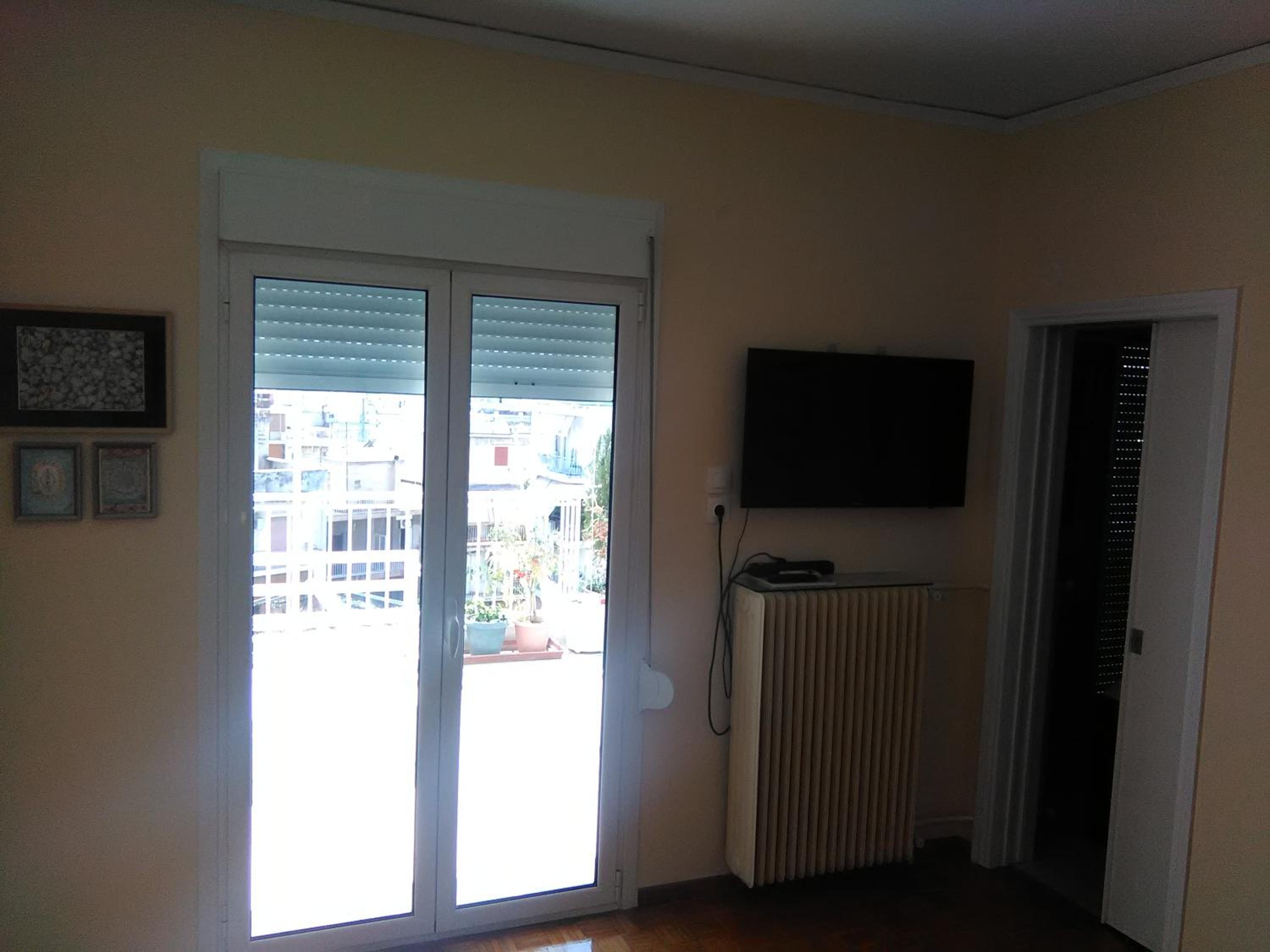 Mia's Atelier, Balcony to Acropolis