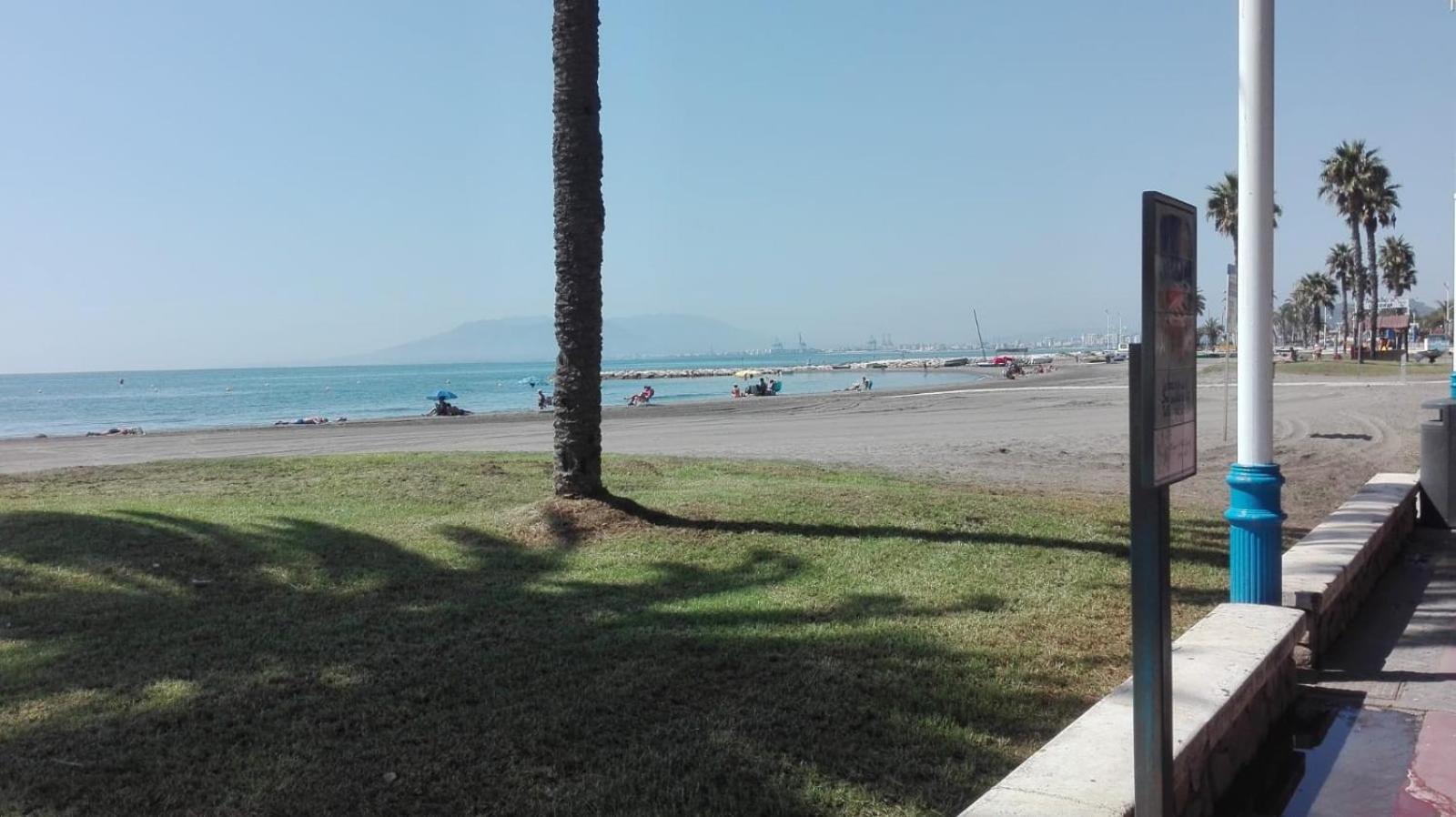 Apartamentos Angelita Plaza Beach