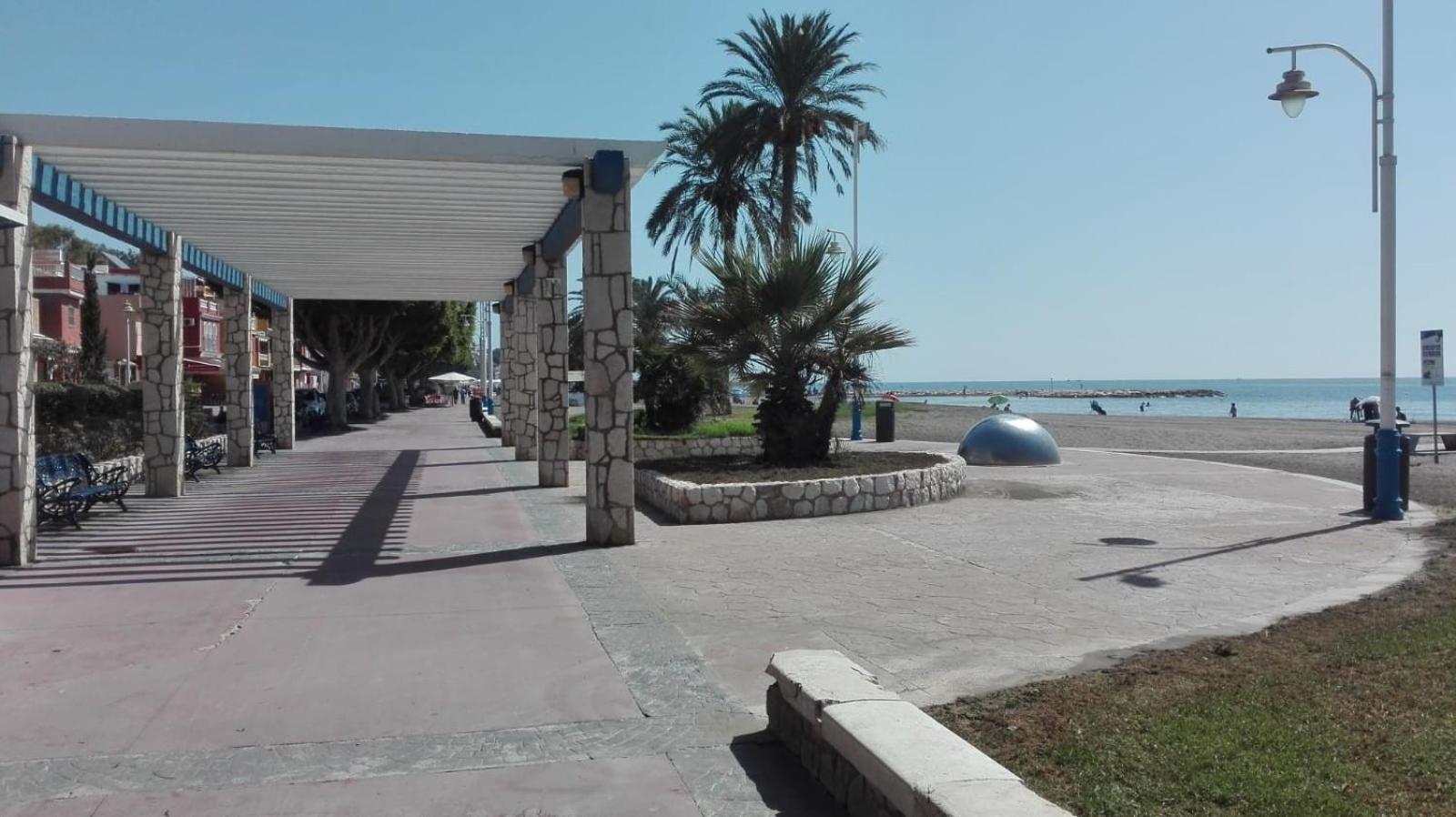 Apartamentos Angelita Plaza Beach