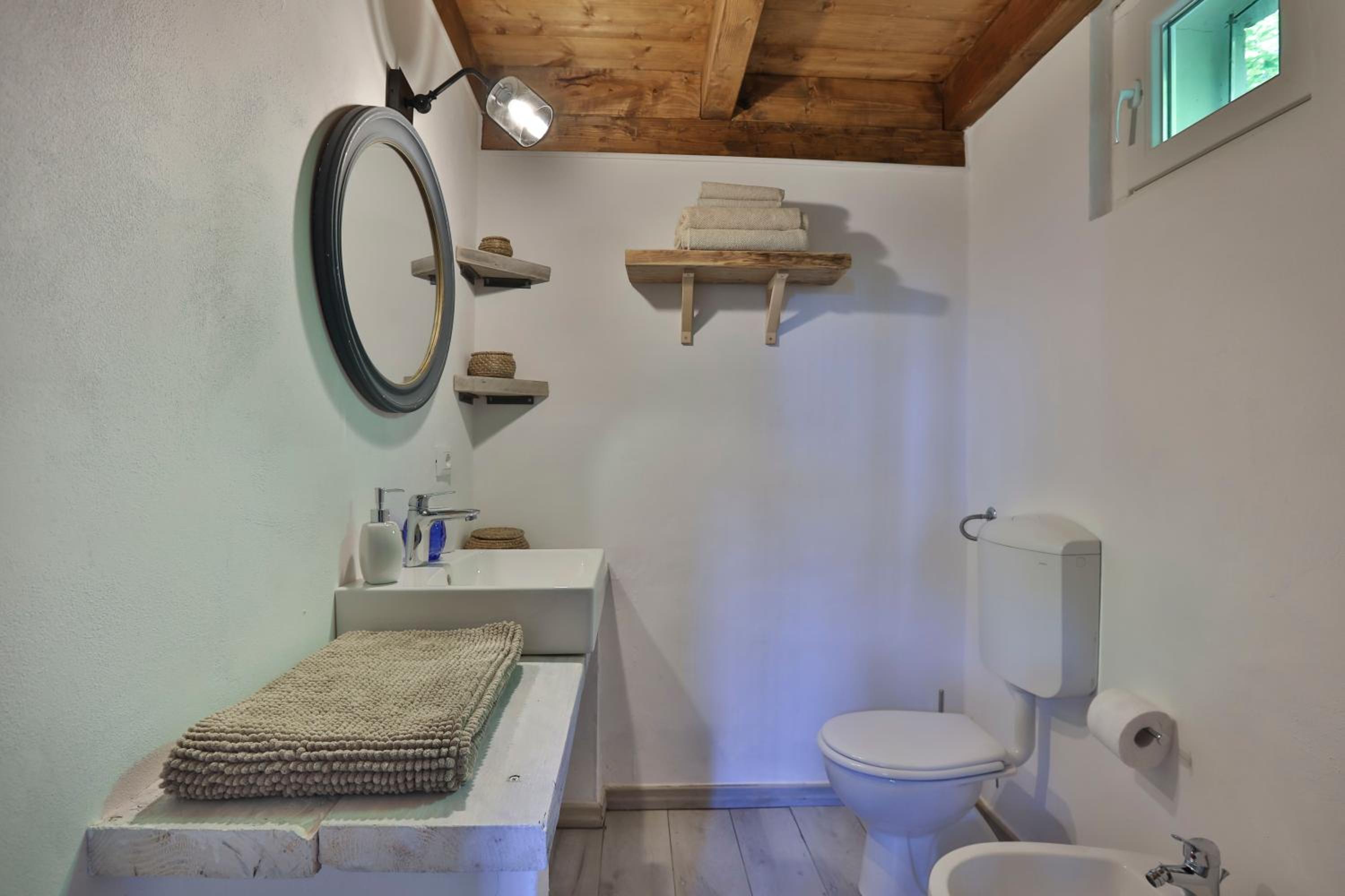 Bacialupo Foresteria view 3