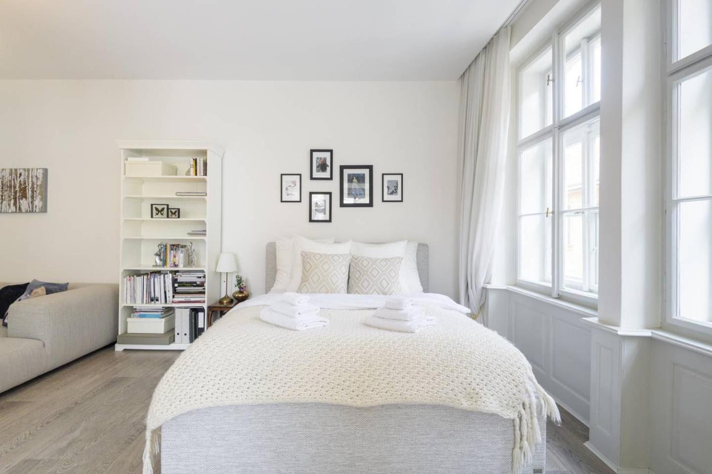 Stylish, Light-Filled Home in the Historic Center