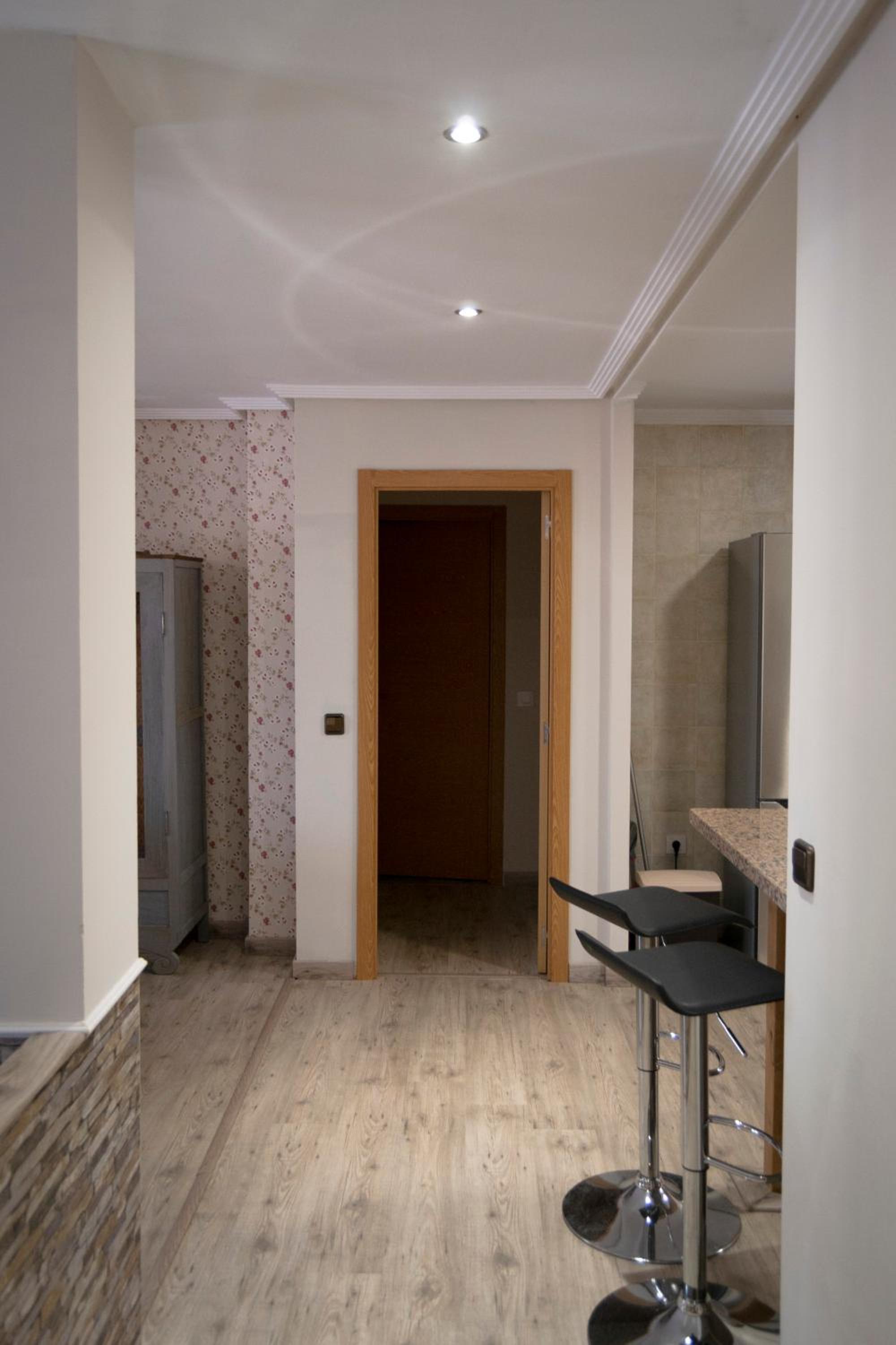 Tres Puentes Anguiano Apartamentos y Hostal