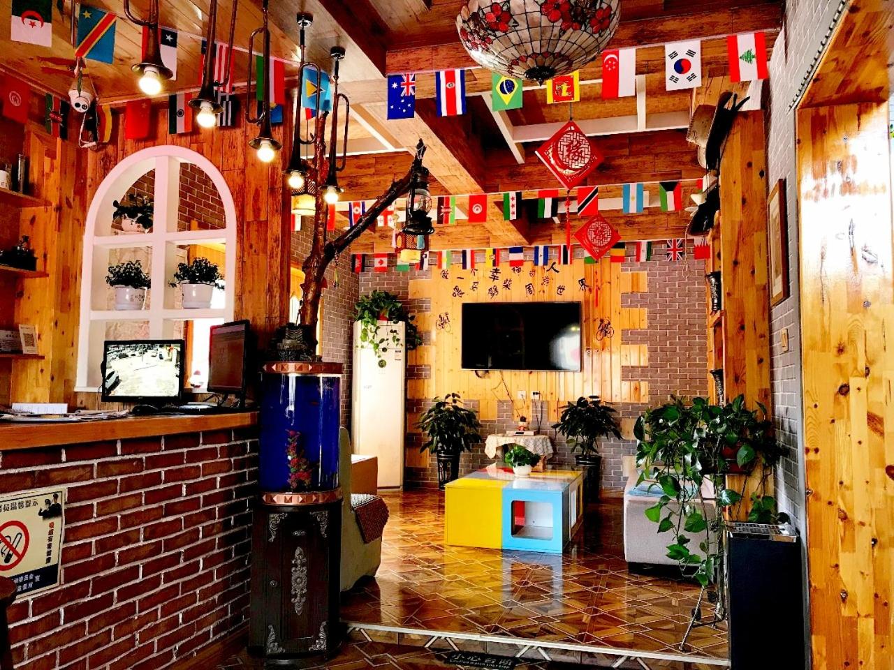 The Silk Road Travelers Hostel view 3