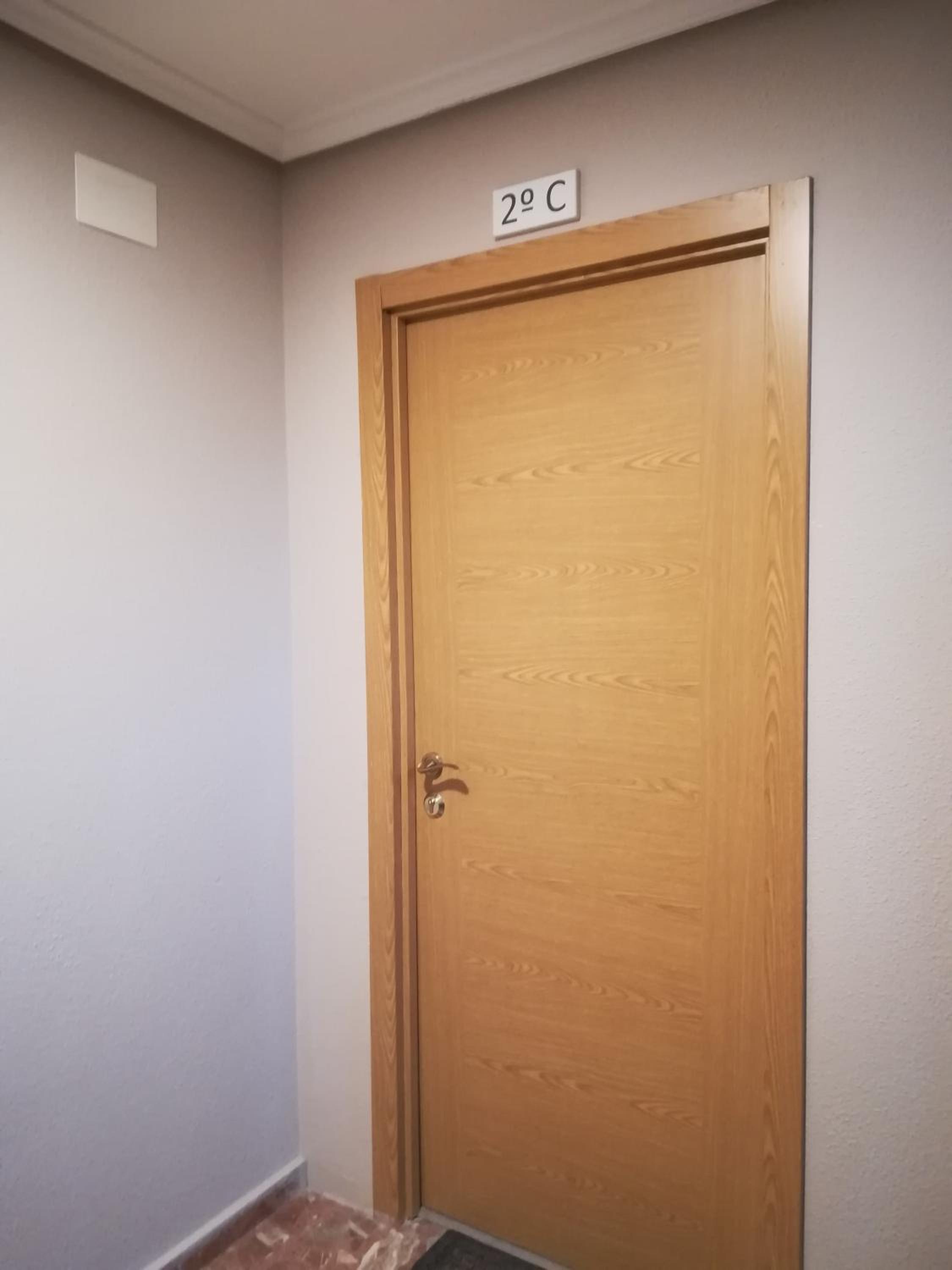 Tres Puentes Anguiano Apartamentos y Hostal