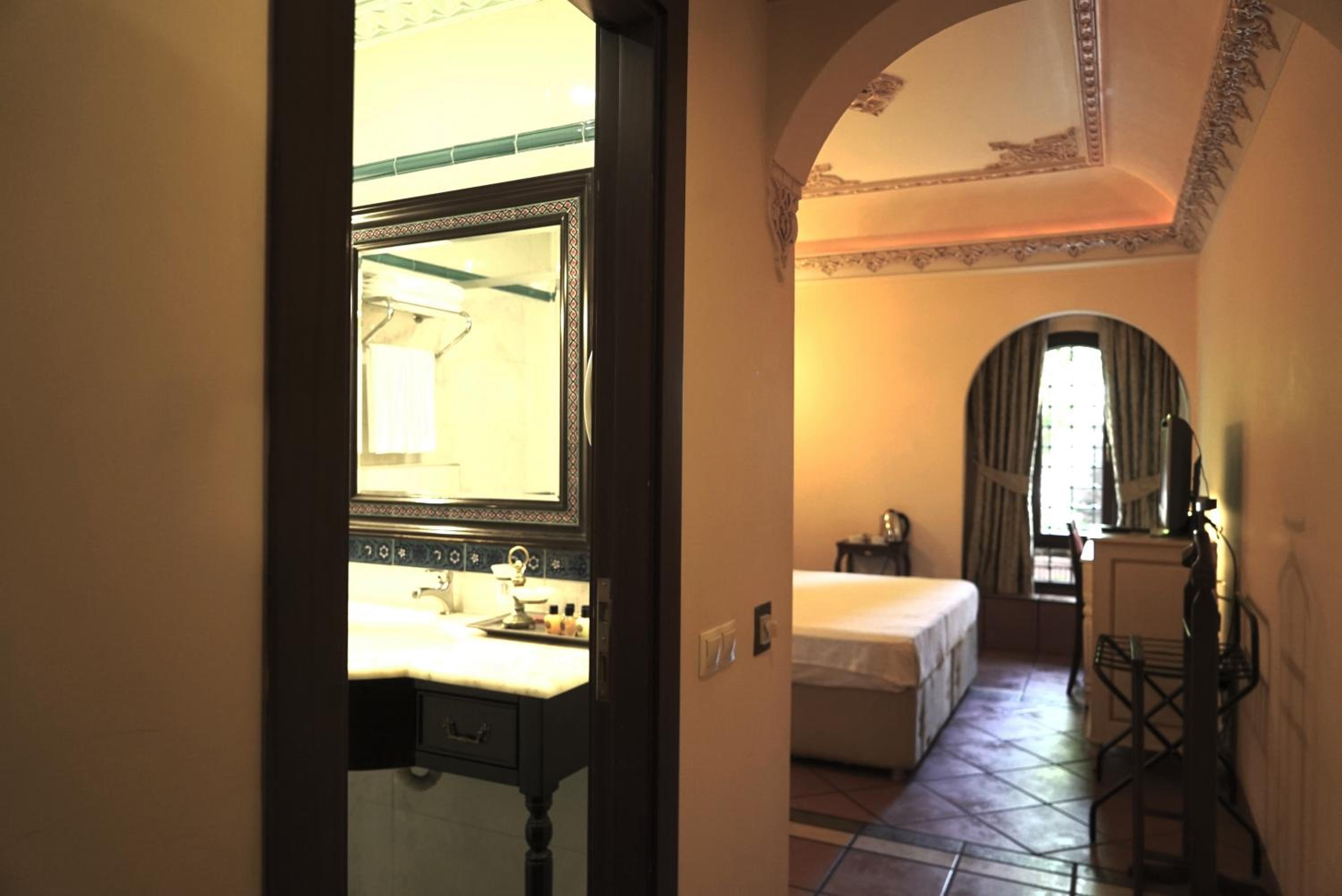 Sultanahmet Palace Hotel - Image 77