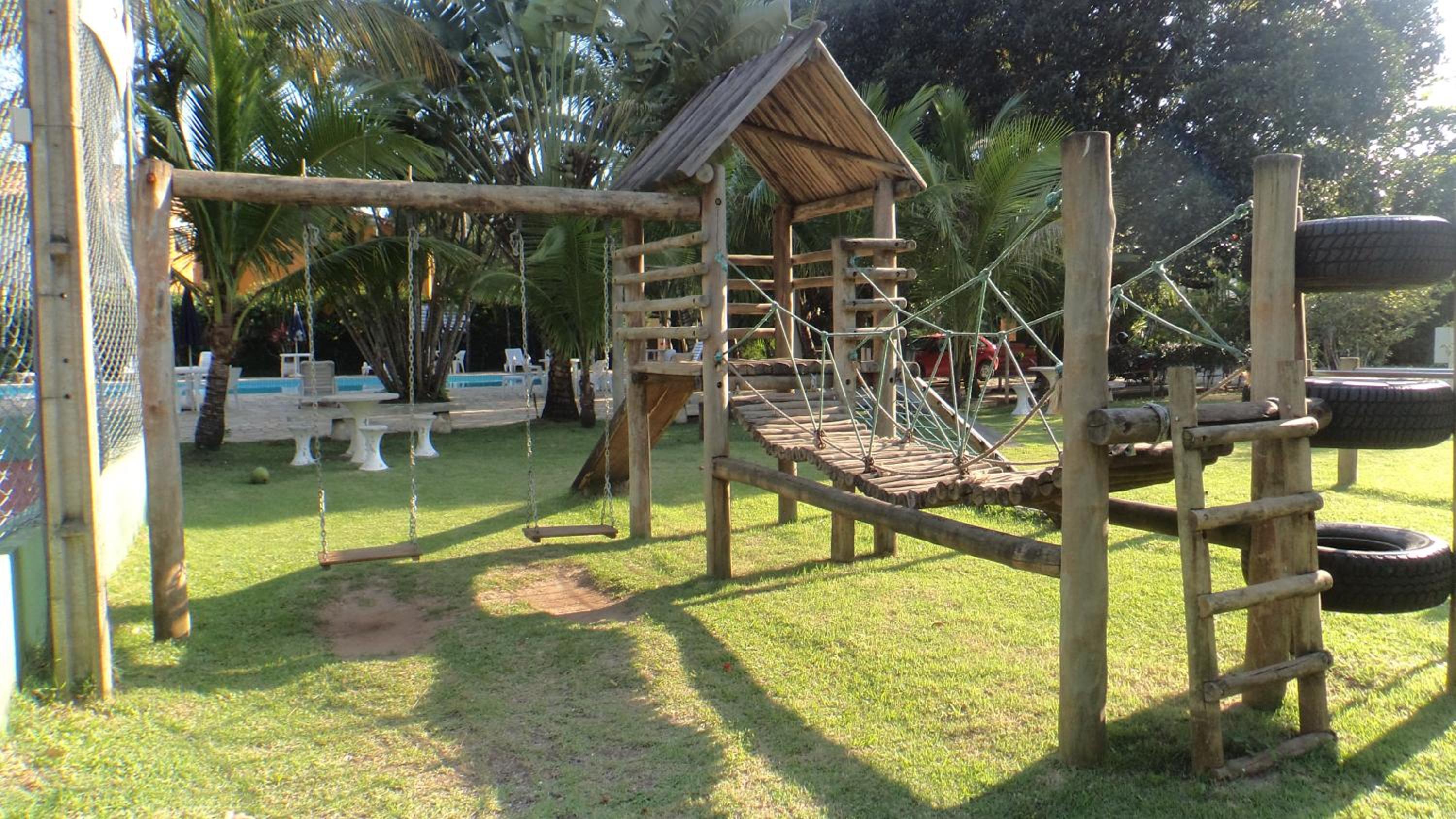 CASA CONDOMÍNIO FECHADO