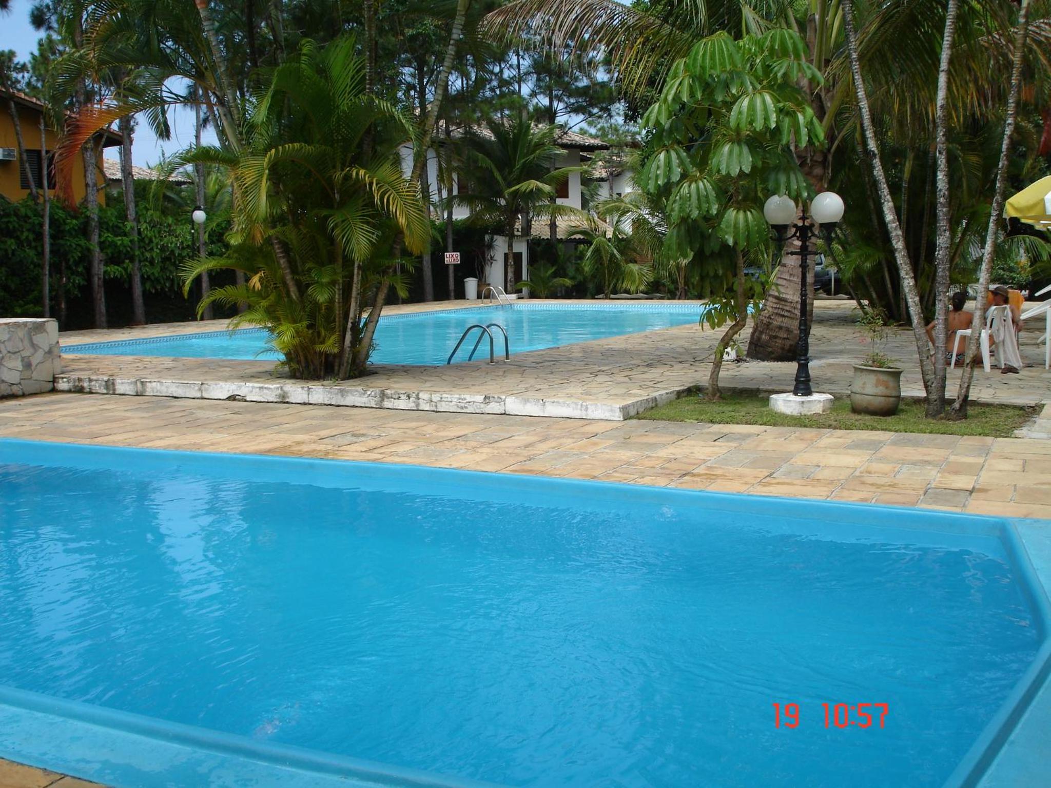 CASA CONDOMÍNIO FECHADO