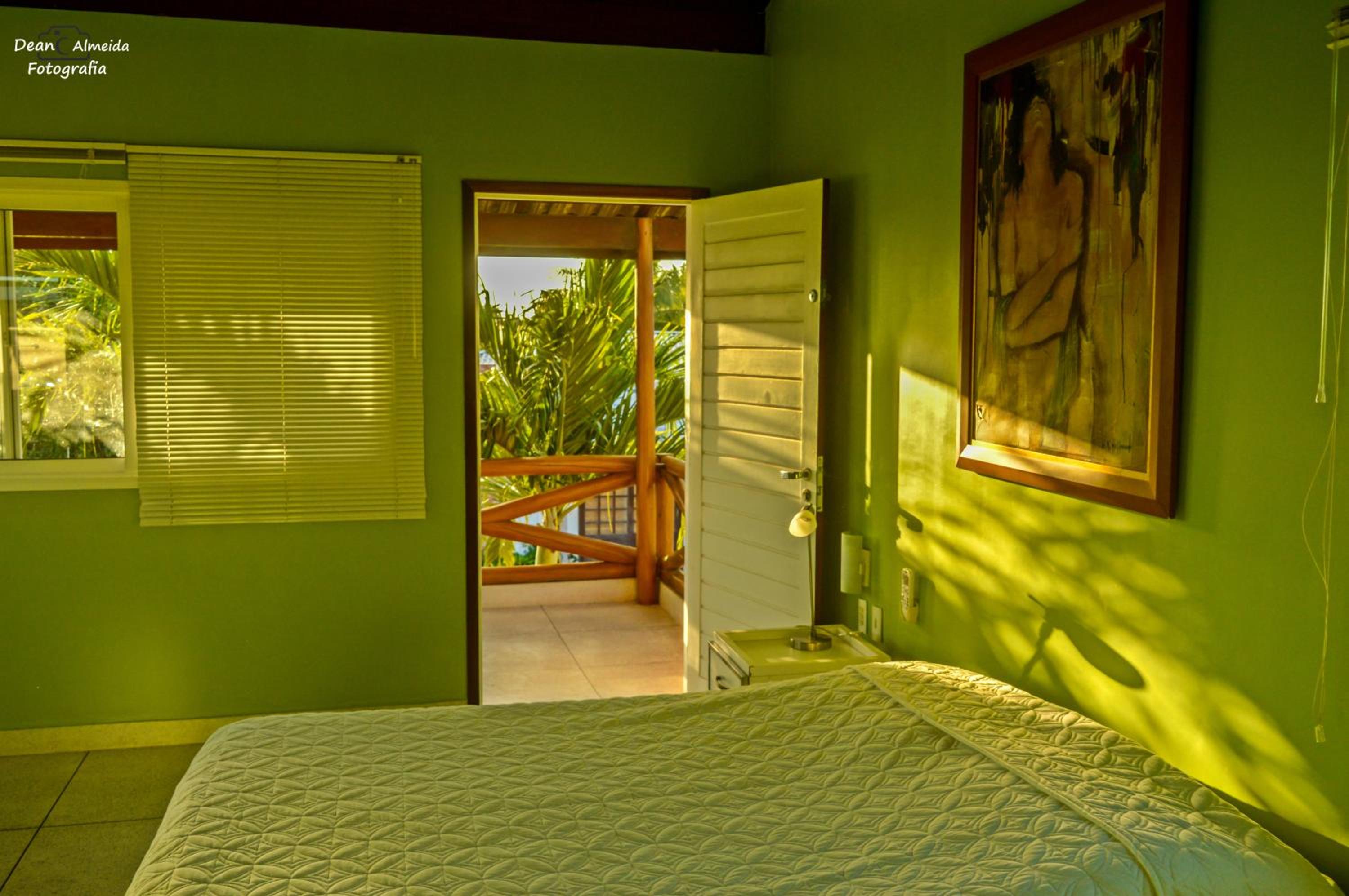 Casa de beira mar com piscina