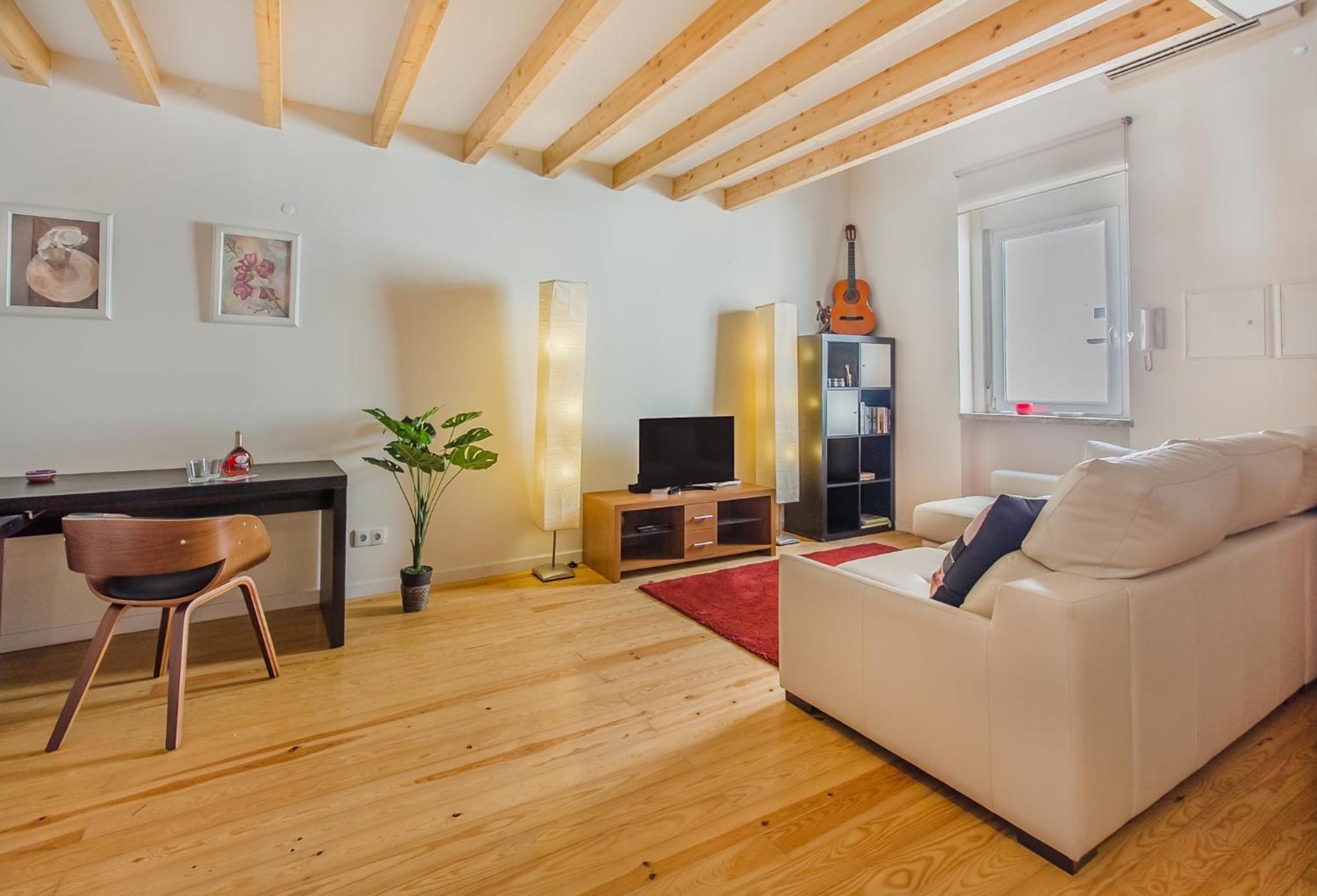 Cozy Duplex in the Picturesque Graça view 2