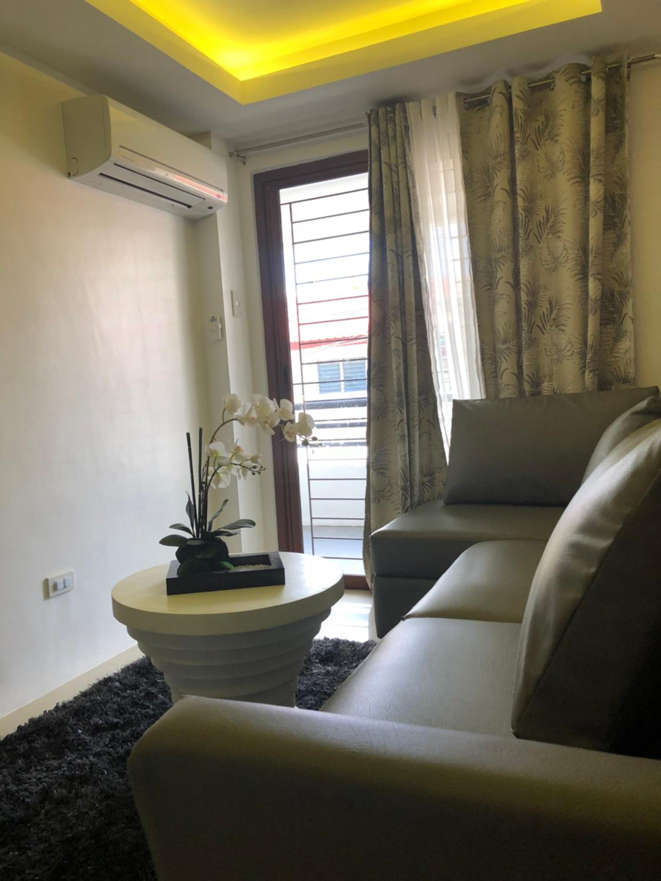 *3BR/*3Bath Fully Furnished Town House - BICOL