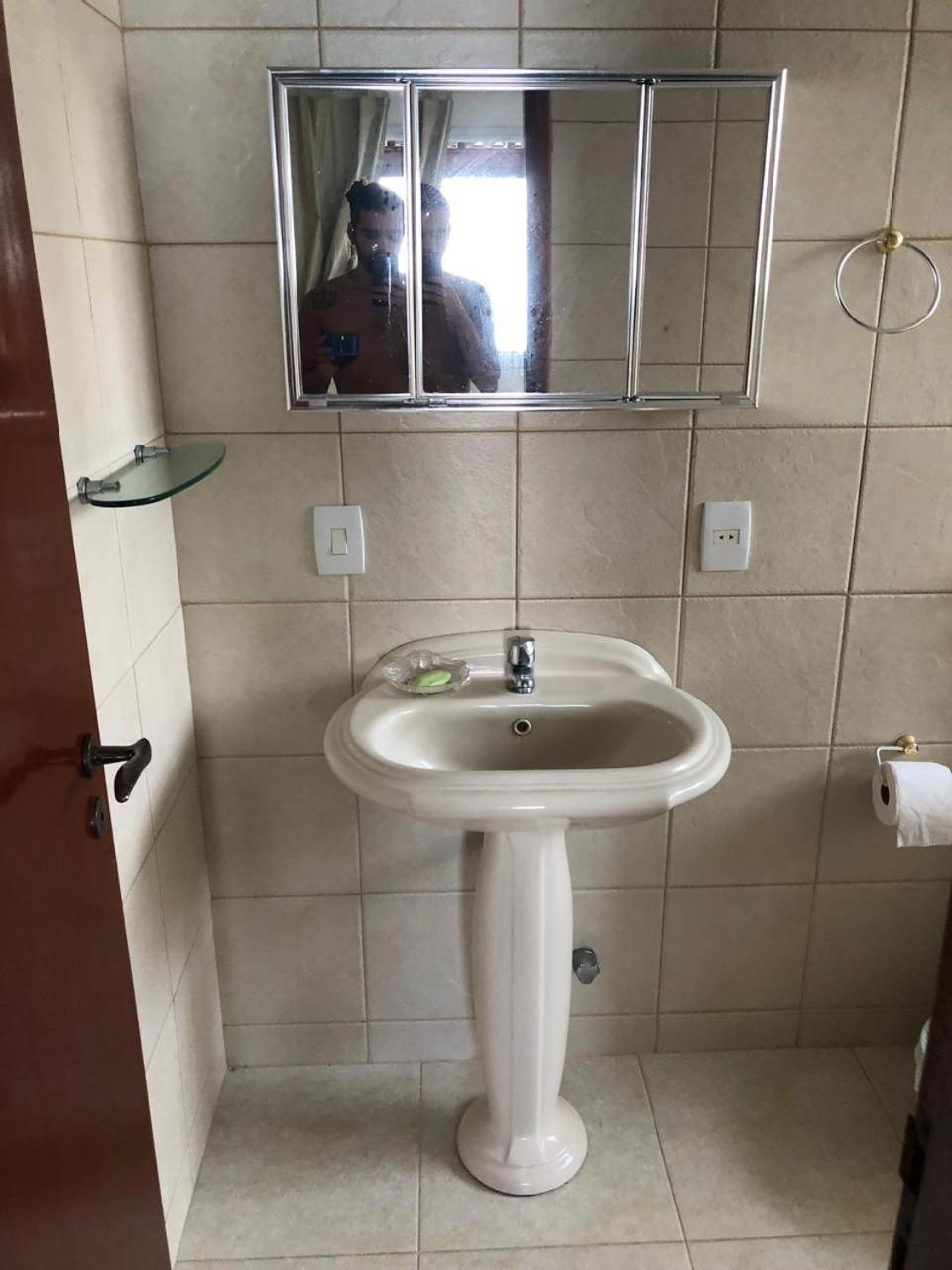 Porto Dourado, G2