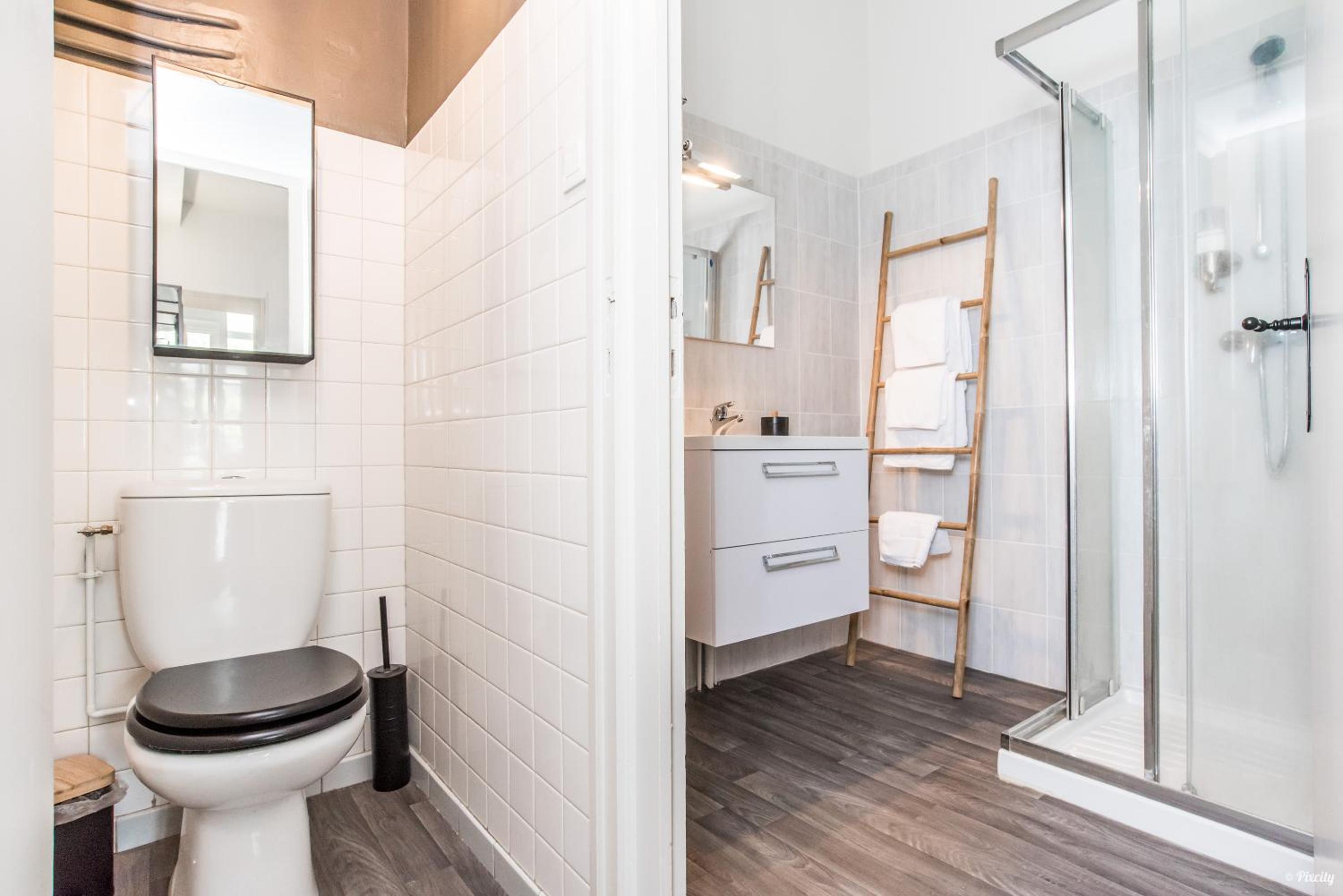 Appartements Scaliger Jardin Wifi Proche Gare view 5