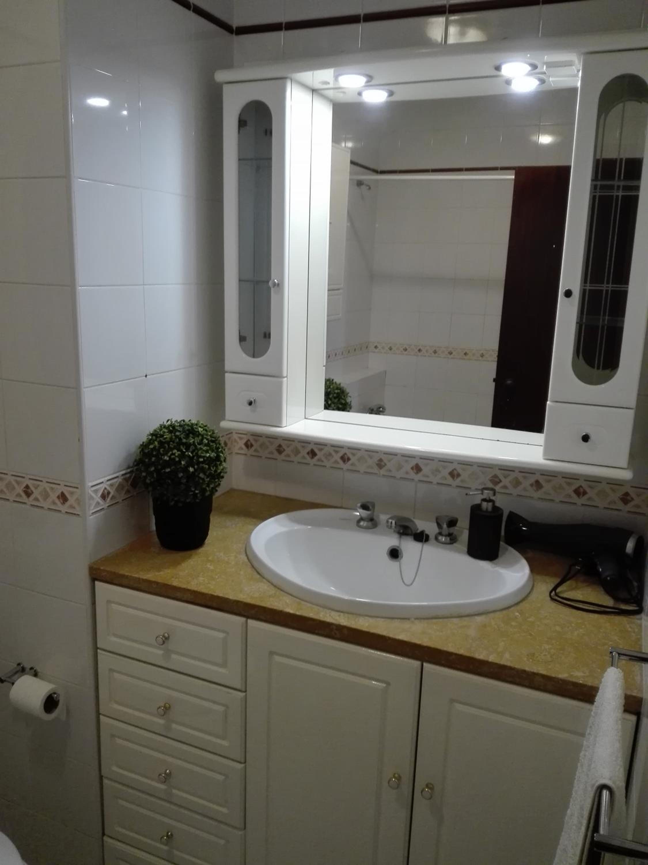 Sea View urban apartment