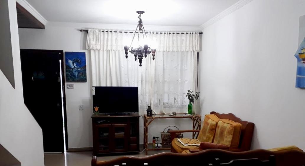 Sobrado Aconchegante em Condominio - Praia Martim de Sá - checkout flexível