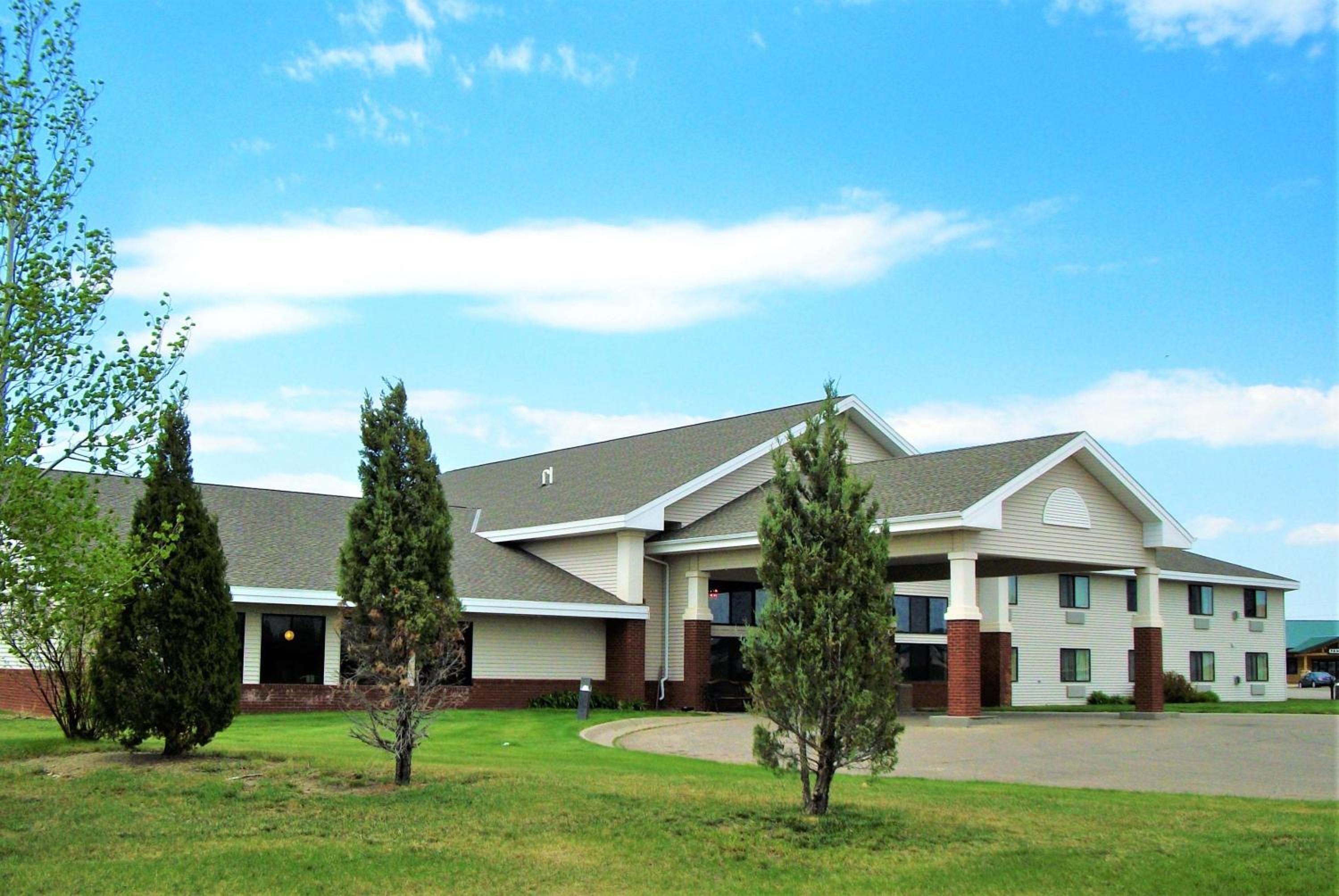 AmericInn by Wyndham Beulah
