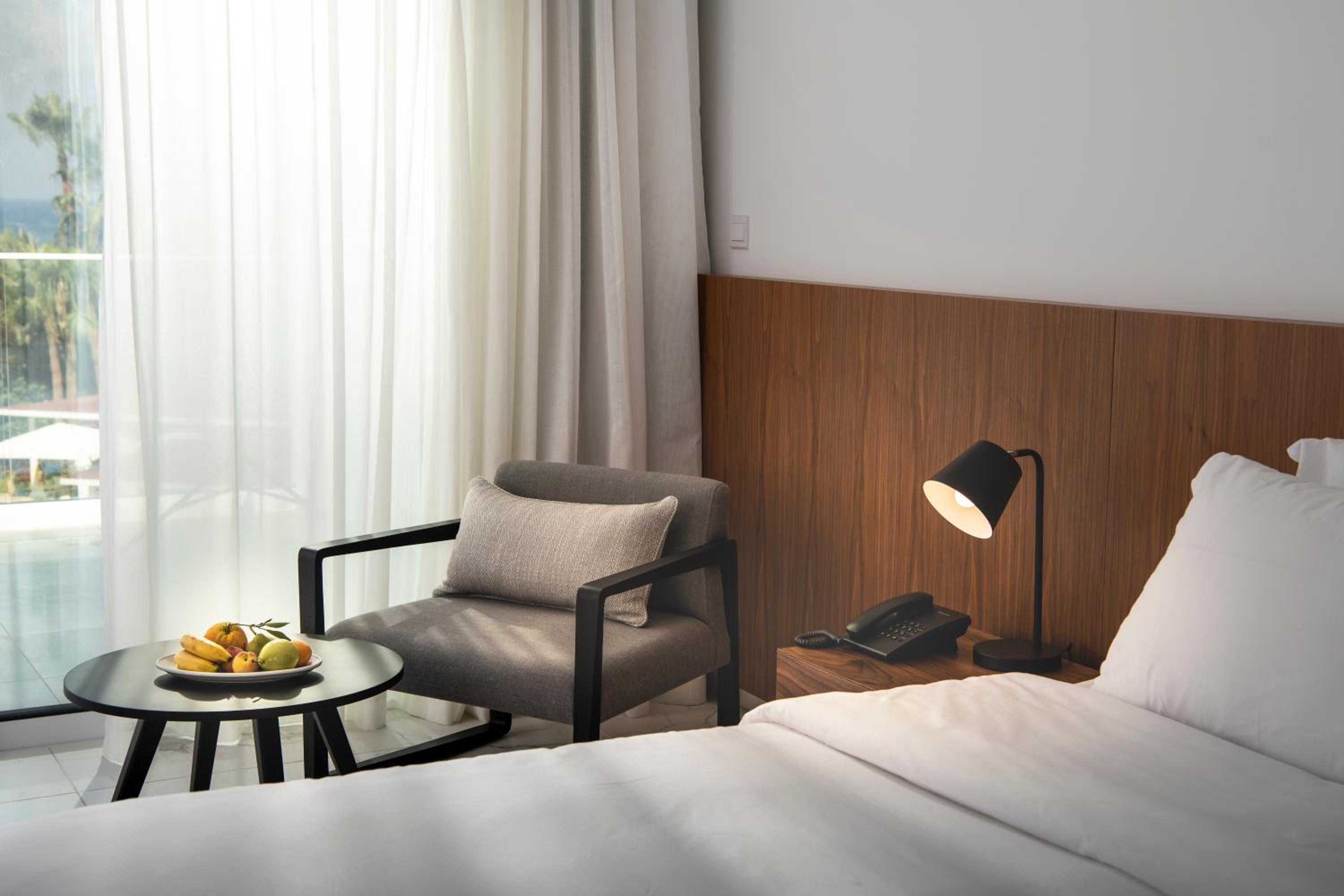 Akti Beach Hotel & Village Resort