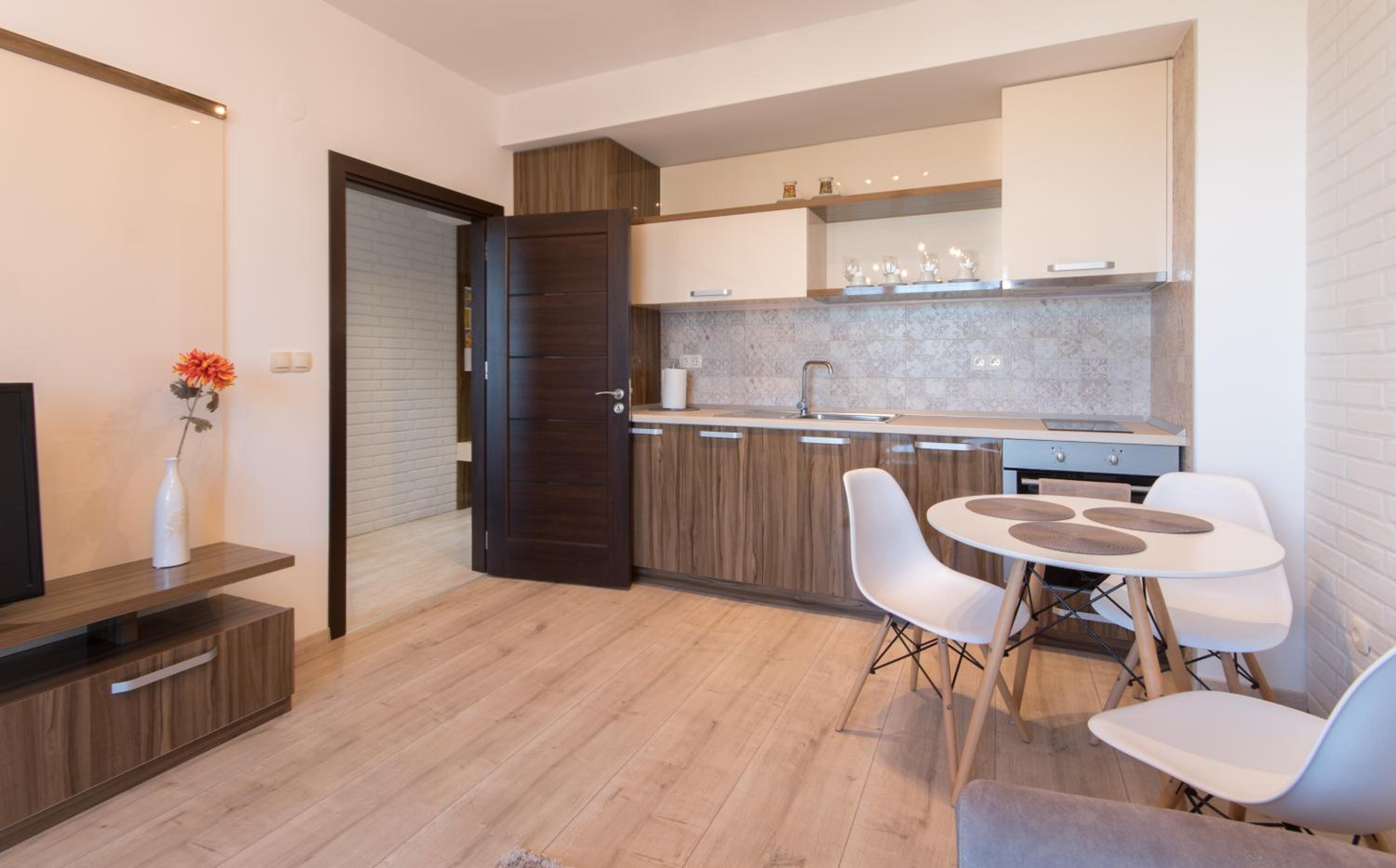 City Apartments Triumph