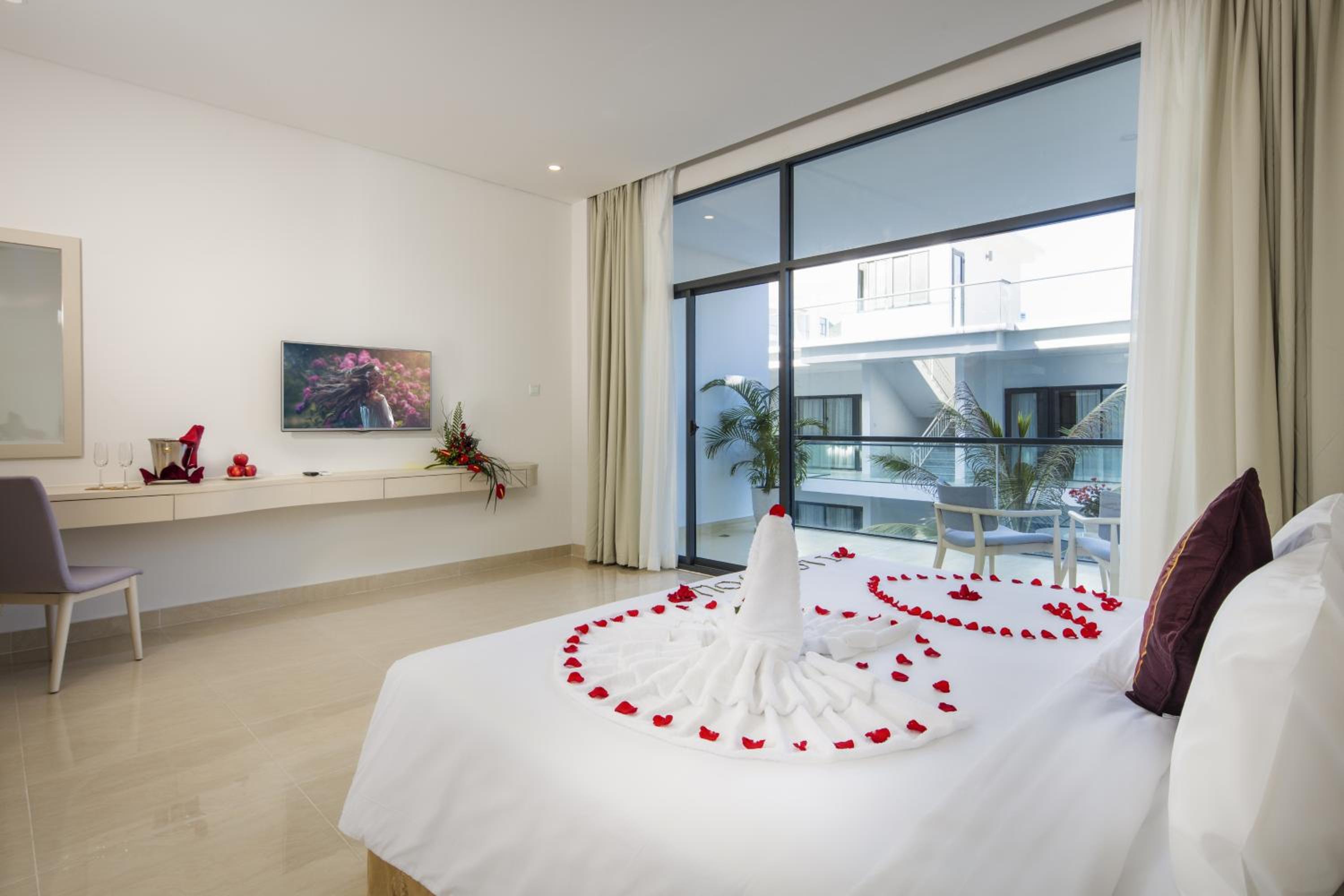 CostaBella Resort Nha Trang
