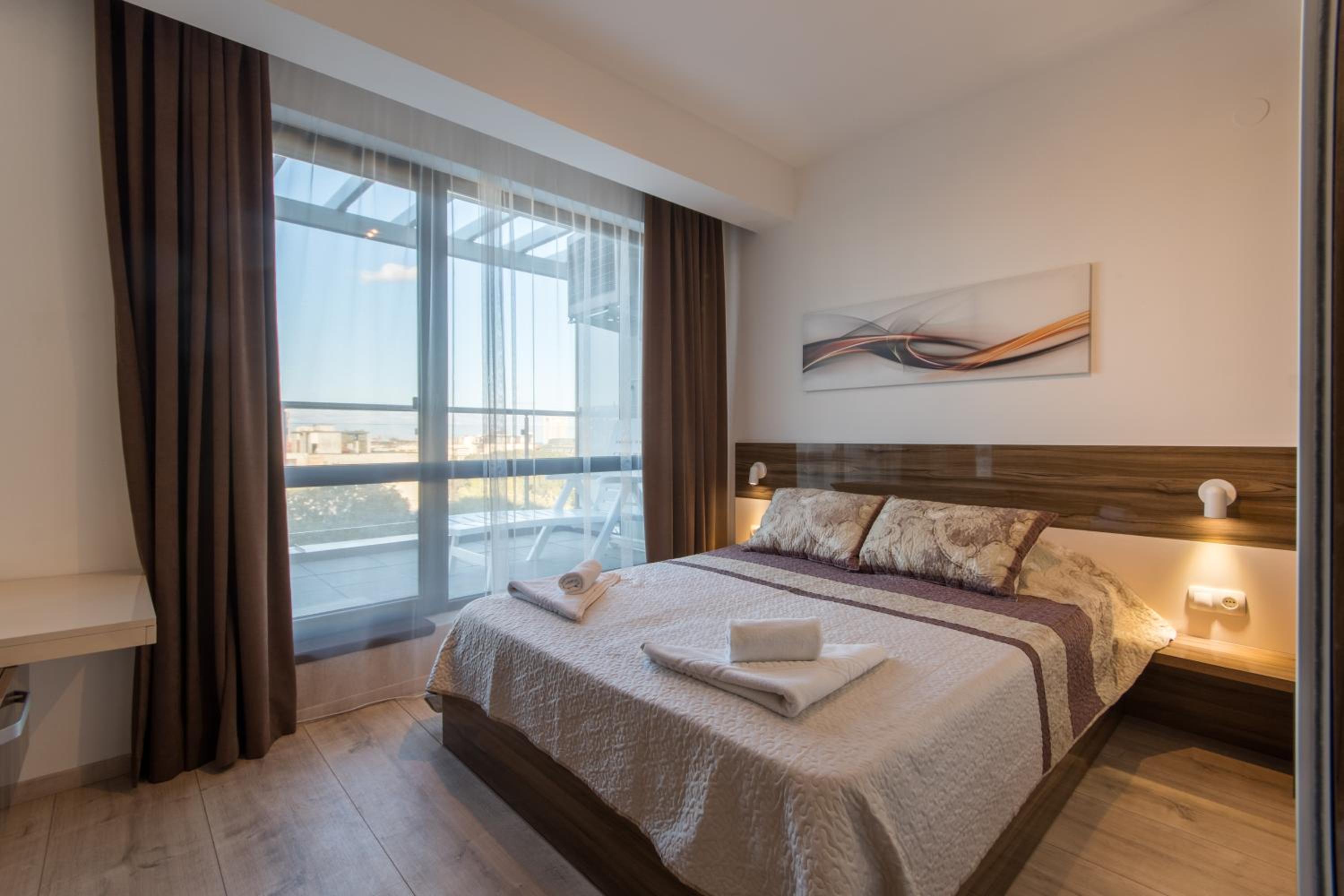 City Apartments Triumph
