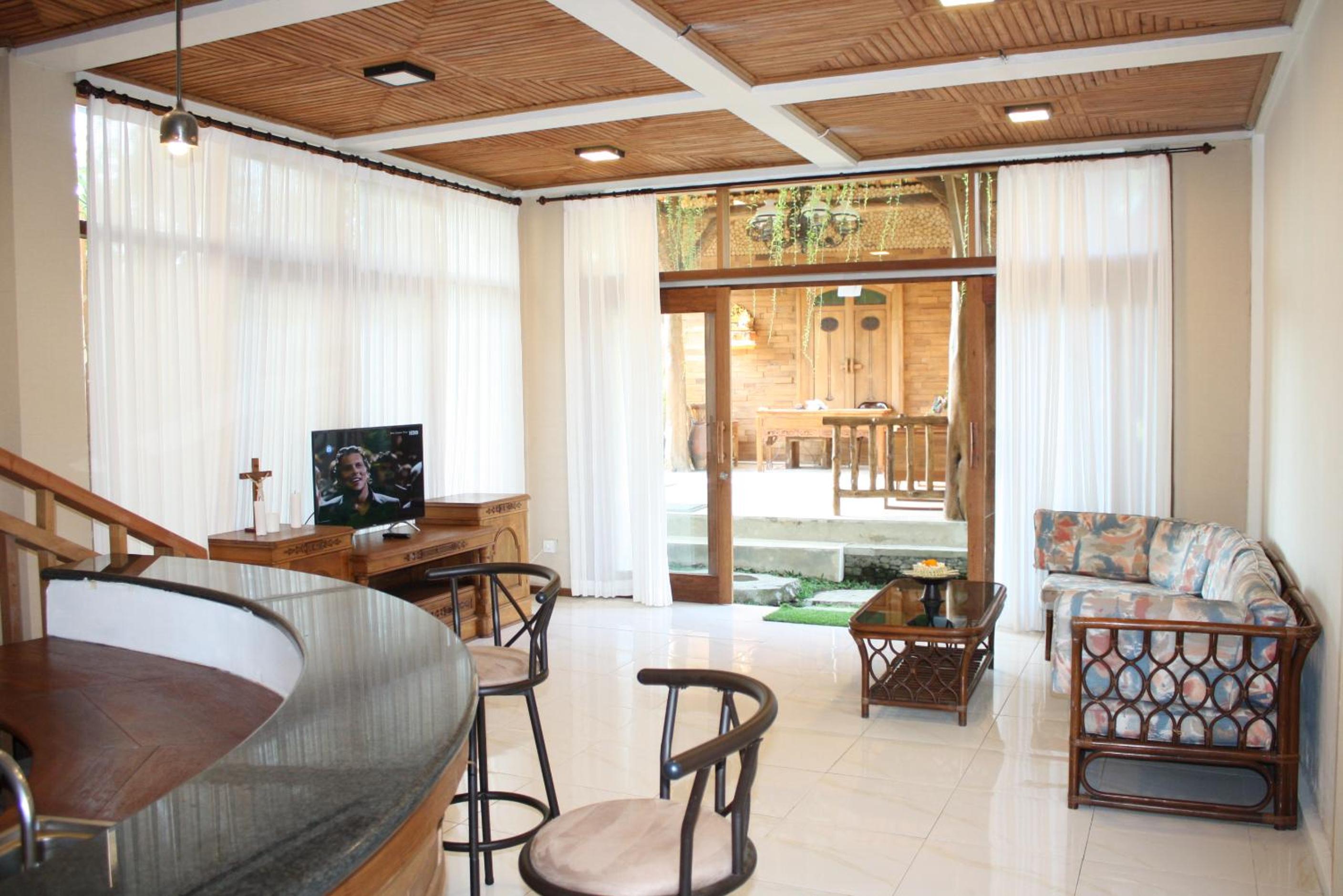 Graha Sandat Villas by GenuineHost