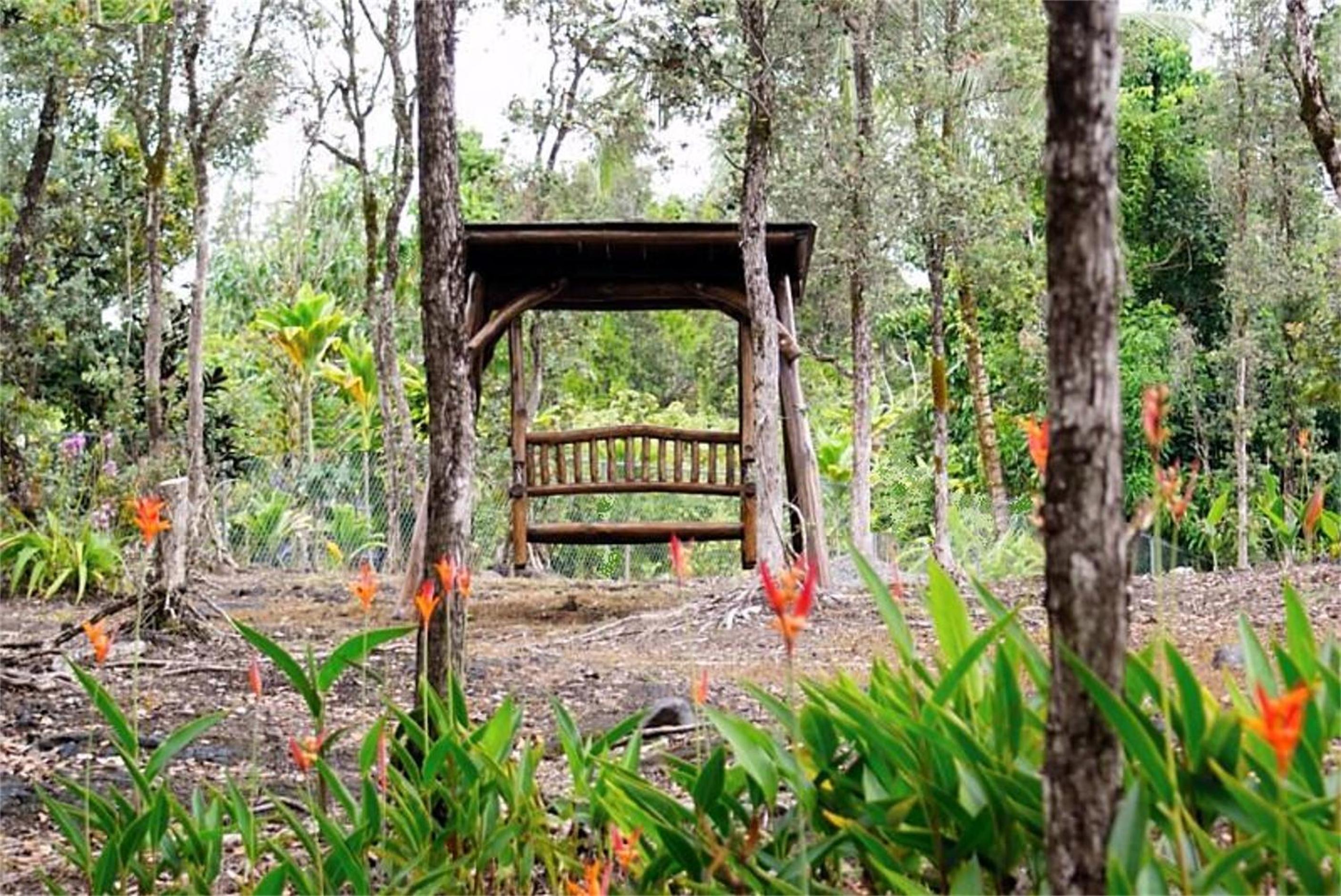 Big Island Vacations - Keaau Place - Property Image 2