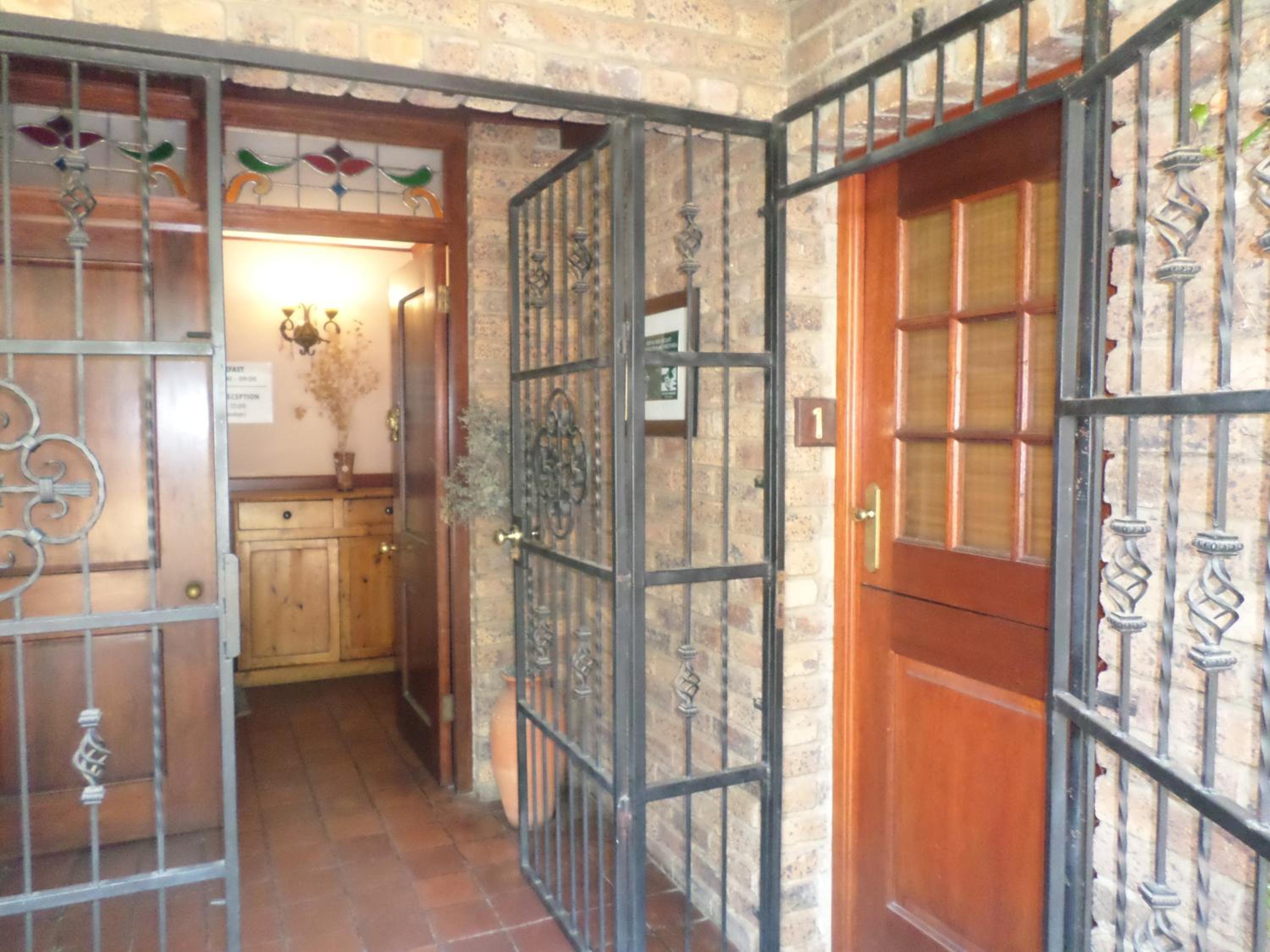 Foundry Guest Lodge — photo 12
