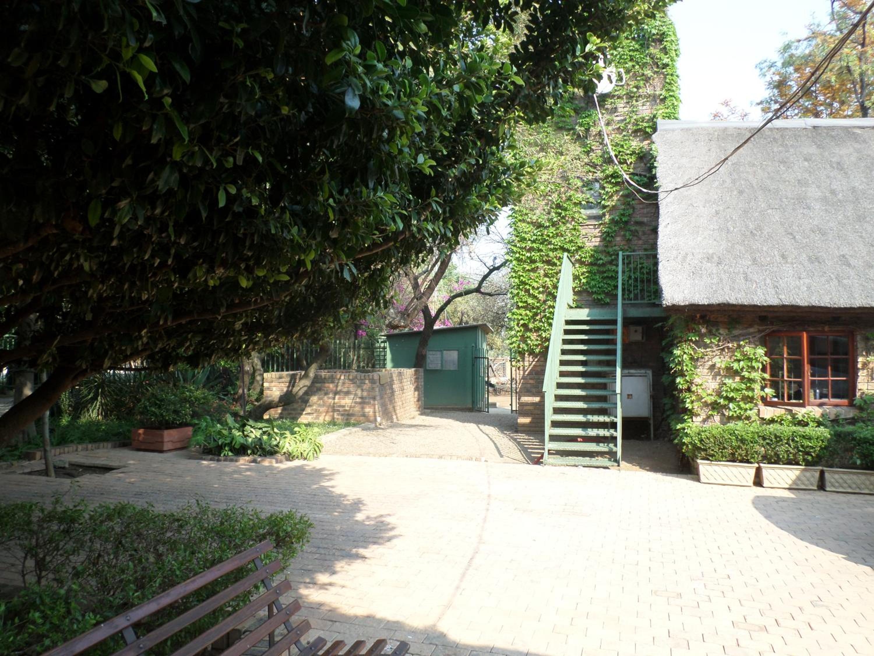 Foundry Guest Lodge