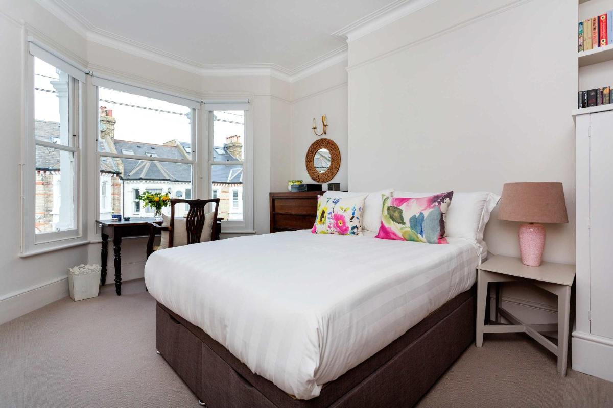 Veeve - Classic Contemporary
