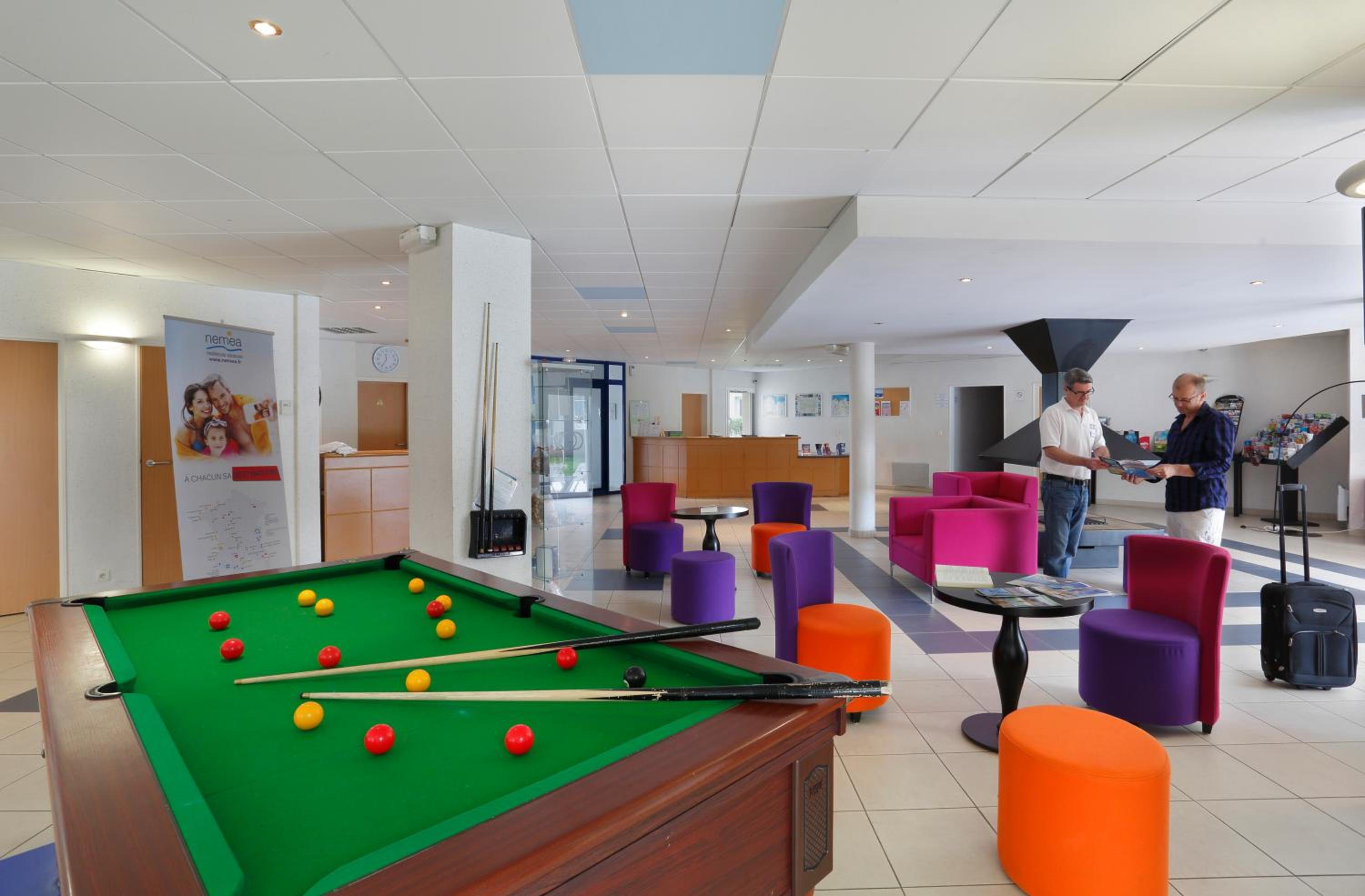 activities & amenities