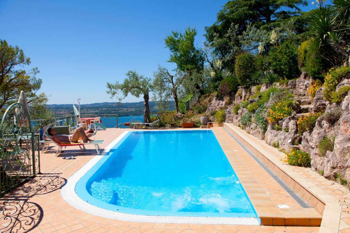 Villa Panorama Residence view 2