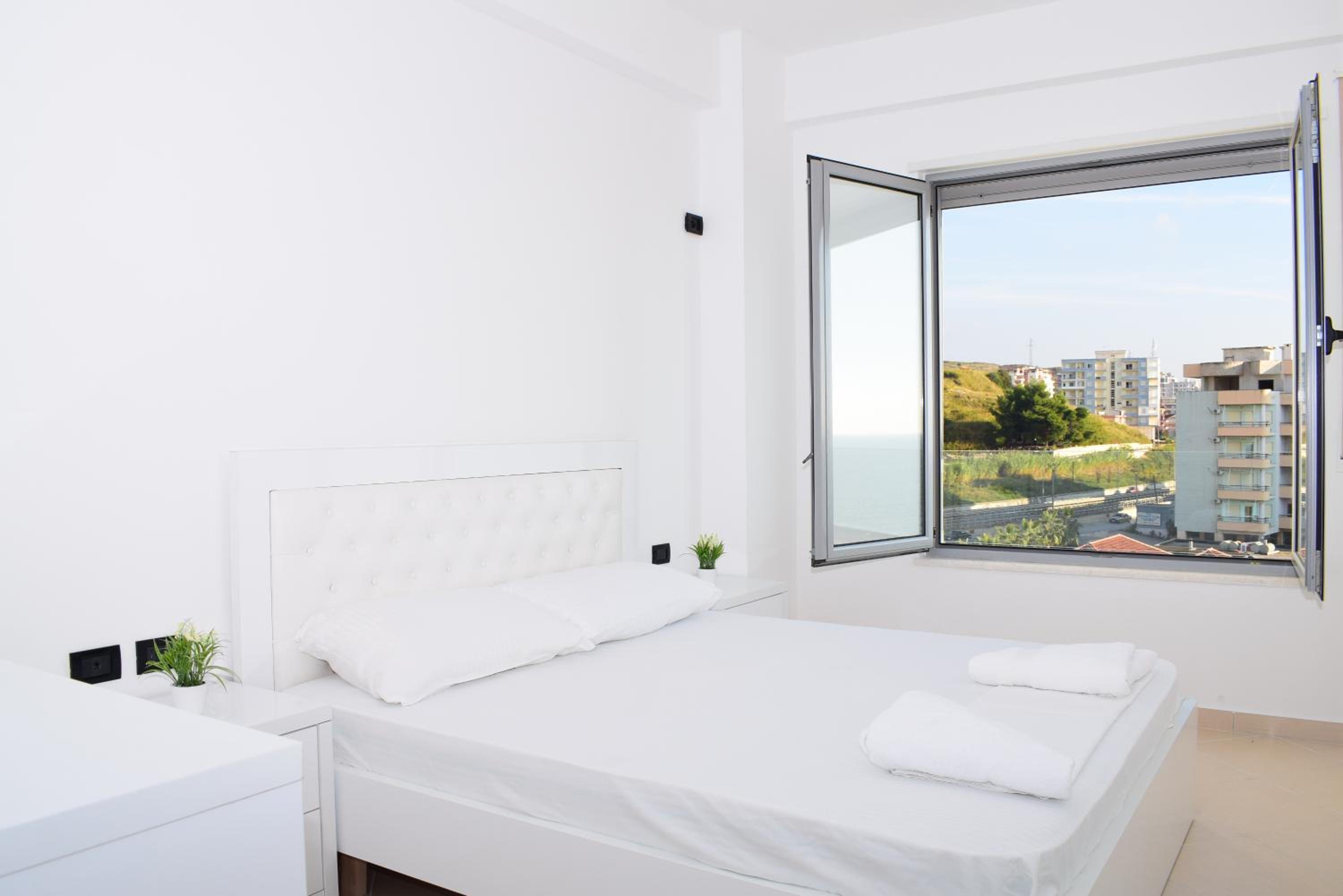 Brisa del Mar Beachfront Apartments